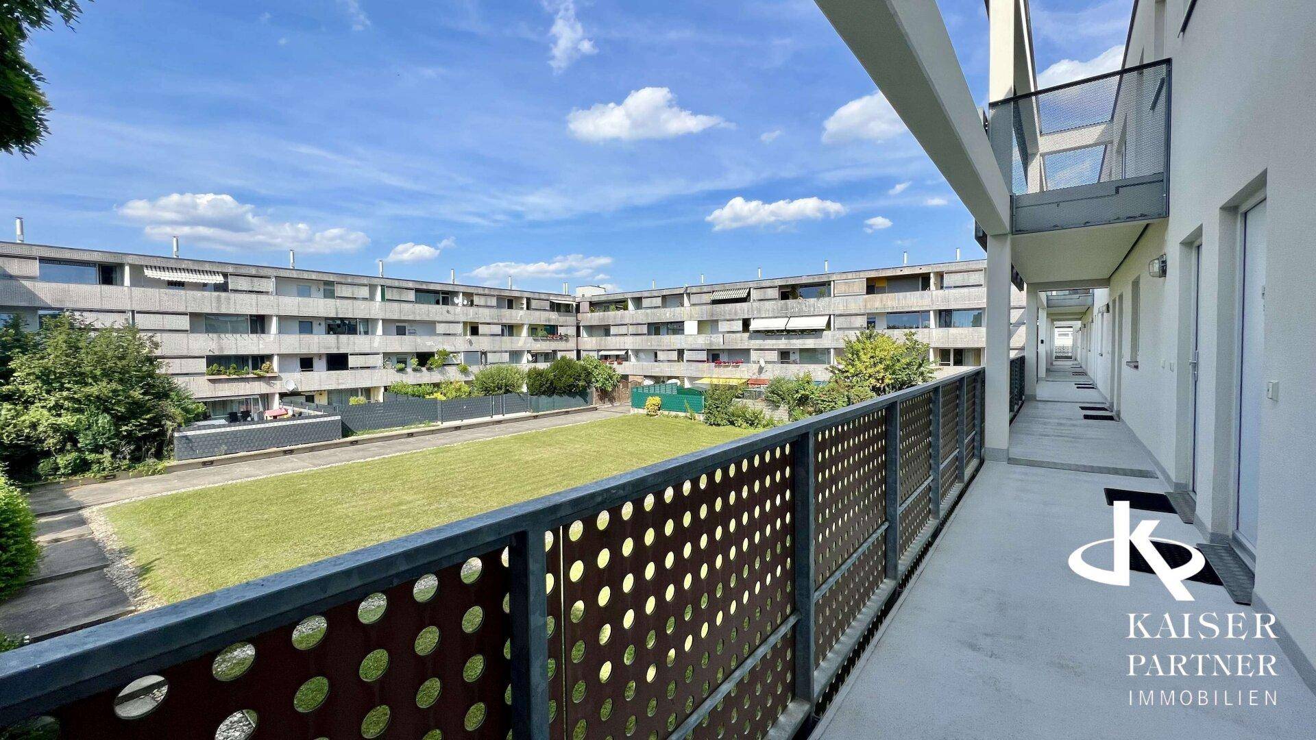 Wohnungszugang + Anlage