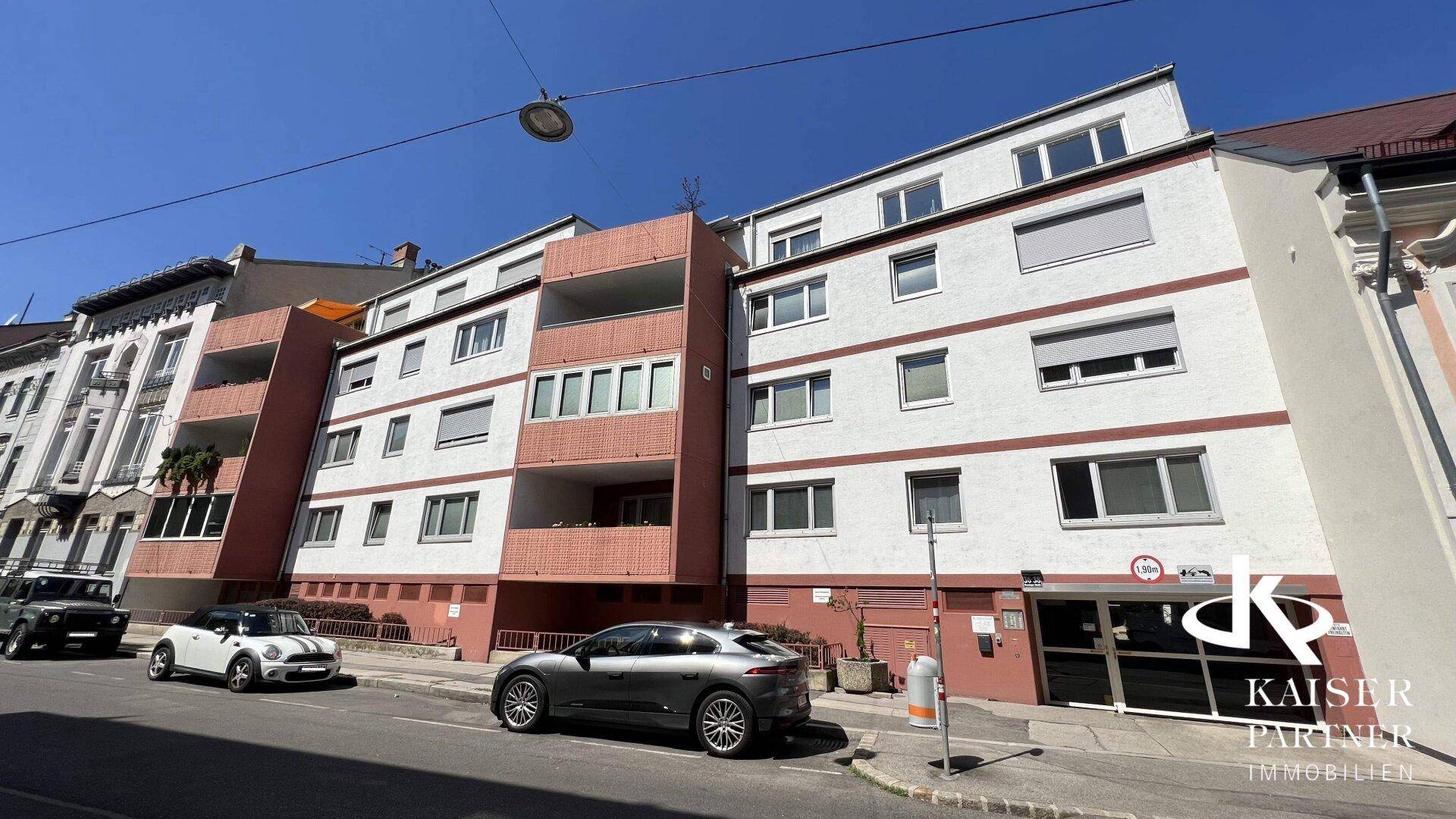 Objektansicht/straßenseitig