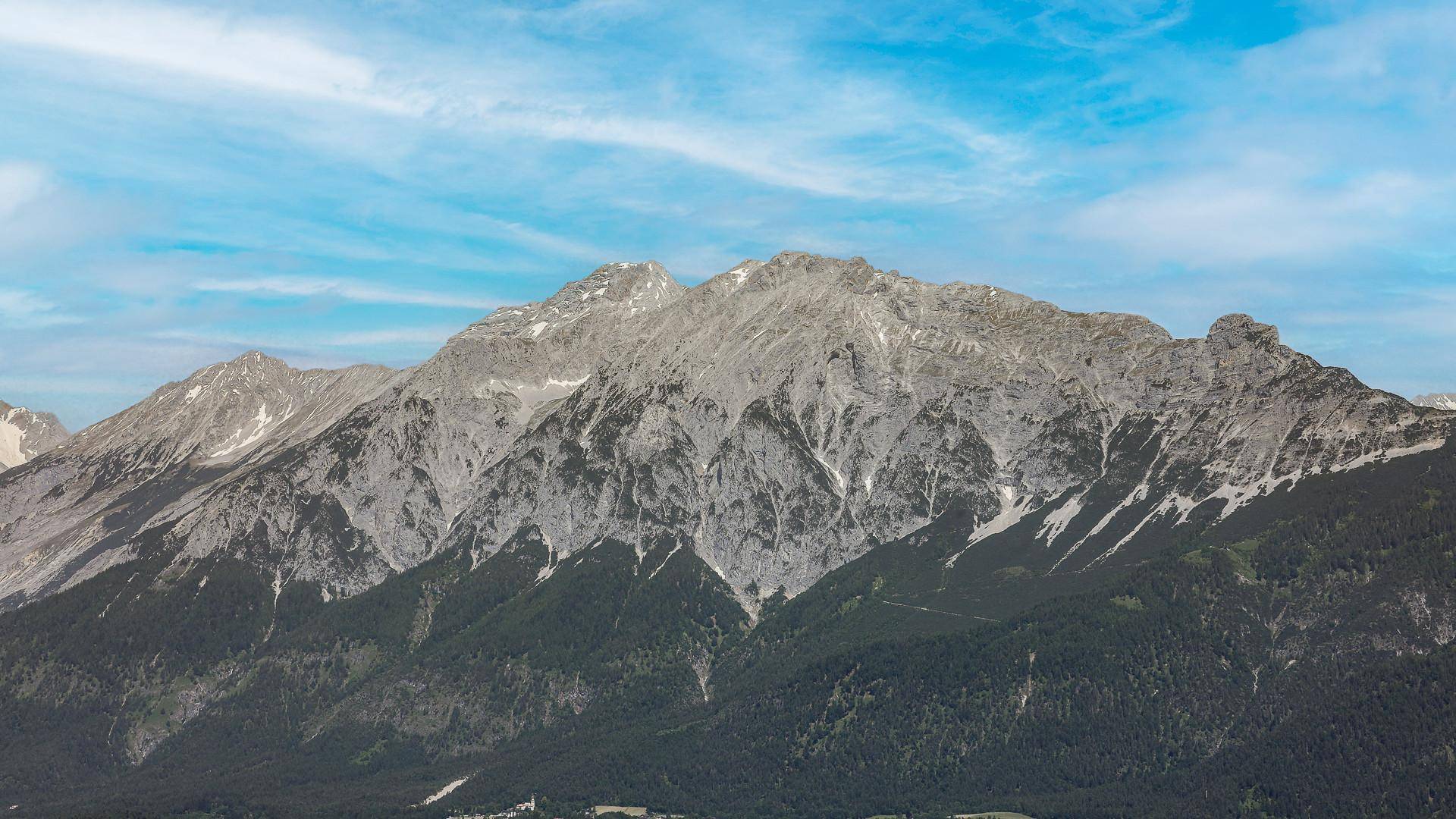 KITZIMMO-Einfamilienhaus in Toplage kaufen - Immobilien Wattens Innsbruck.