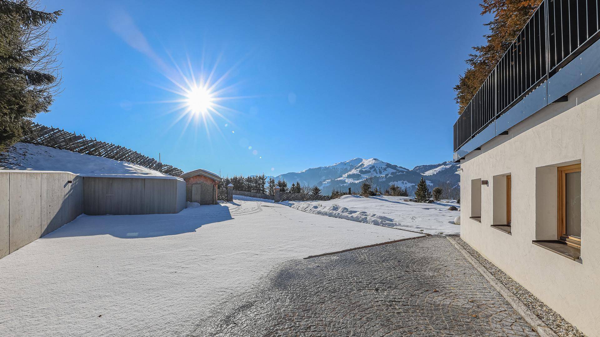 KITZIMMO-Anwesen in Toplage auf der Bichlalm kaufen - Immobilien Kitzbühel.