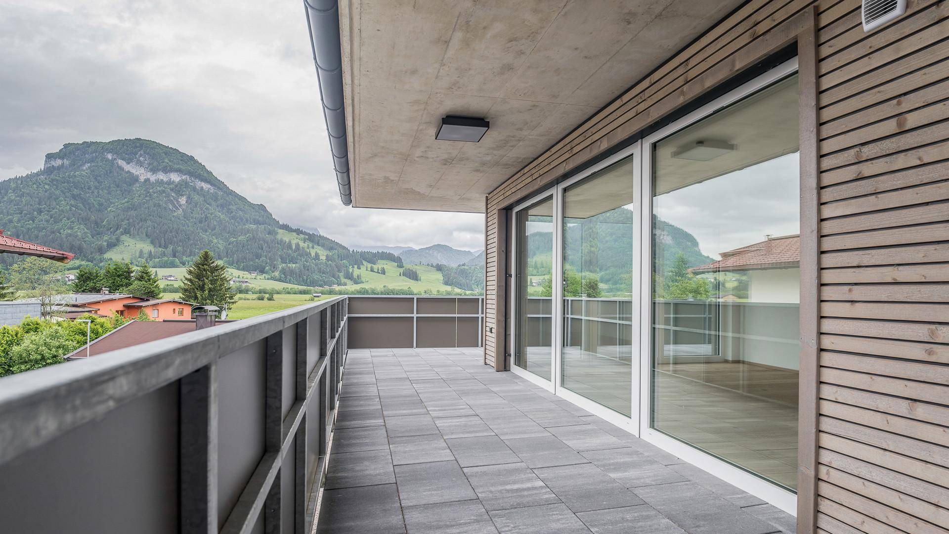 KITZIMMO-Luxuriöses Neubau-Penthouse mit Kaiserblick kaufen - Immobilien Kirchdorf.