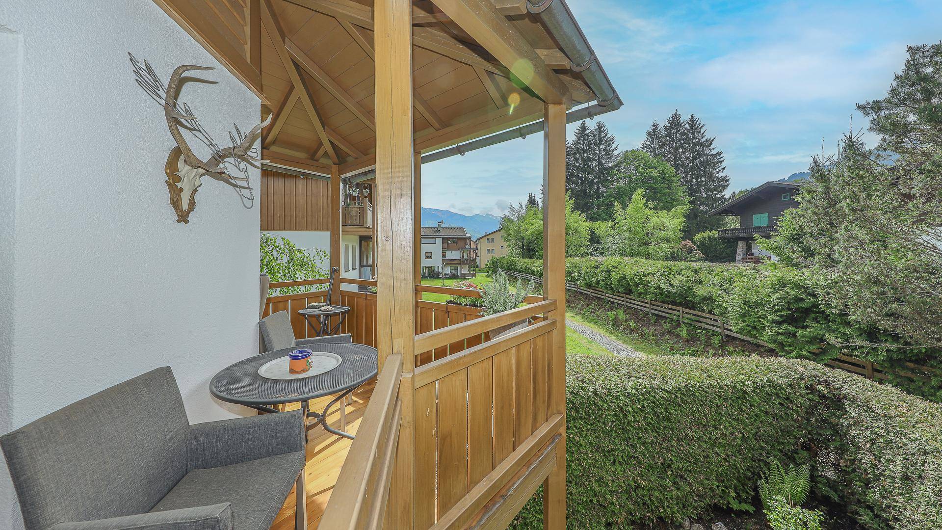 KITZIMMO-Wohnung nahe dem Schwarzsee mit Kaiser- und Hornblick - Immobilien Kitzbühel.