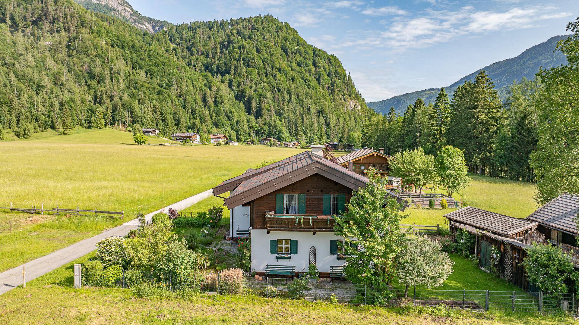 KITZIMMO-Haus in idyllischer Ruhelage kaufen - Immobilien Kirchdorf in Tirol.