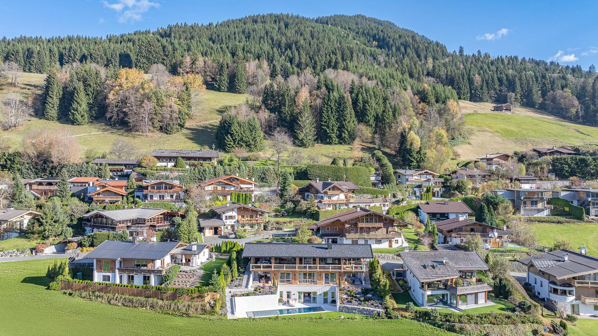 KITZIMMO-Luxusvilla in Toplage kaufen - Immobilien Aurach Kitzbühel.