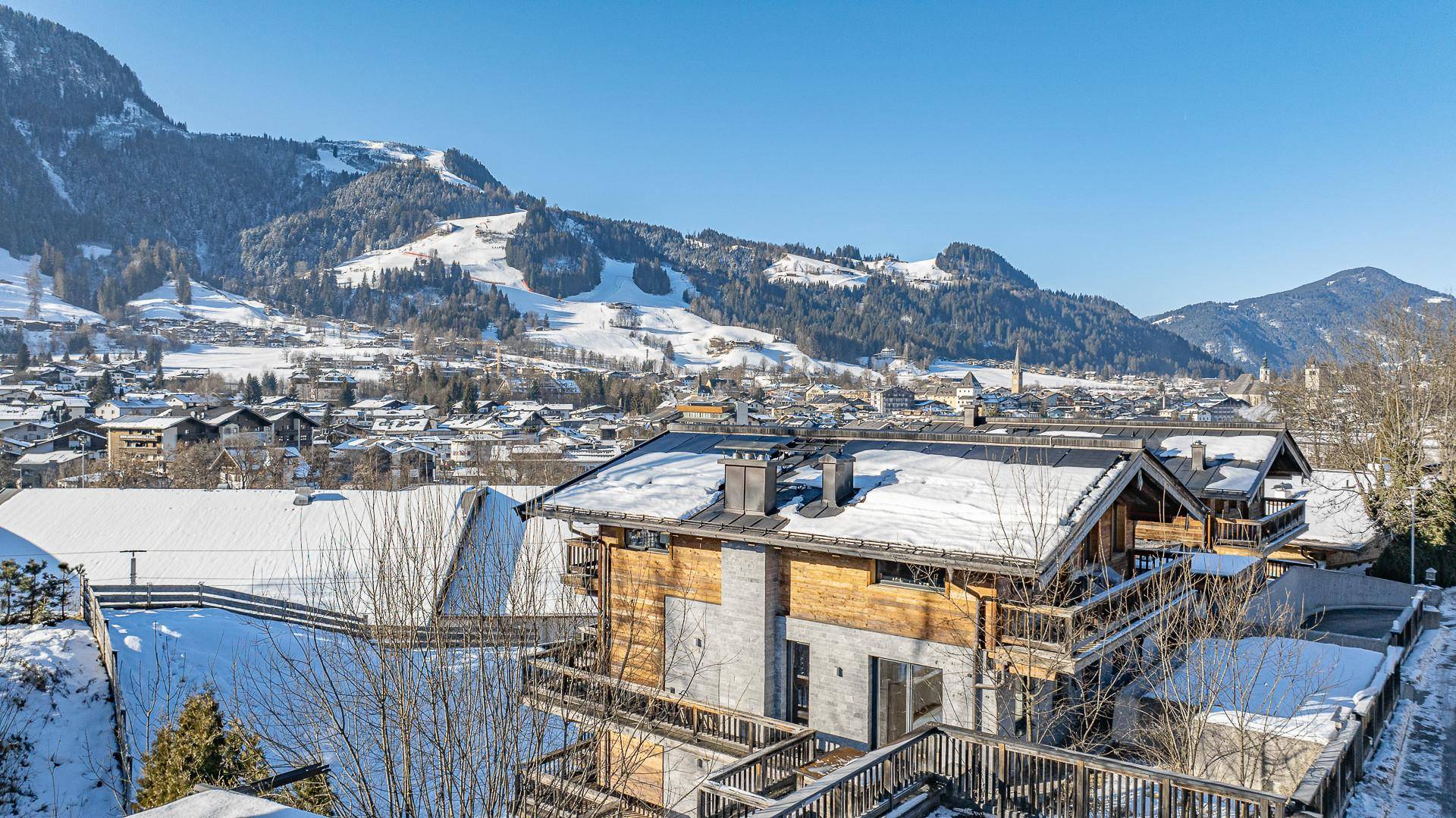 KITZIMMO-Luxus-Penthouse-Maisonette in Toplage am Sonnberg kaufen - Immobilien Kitzbühel.