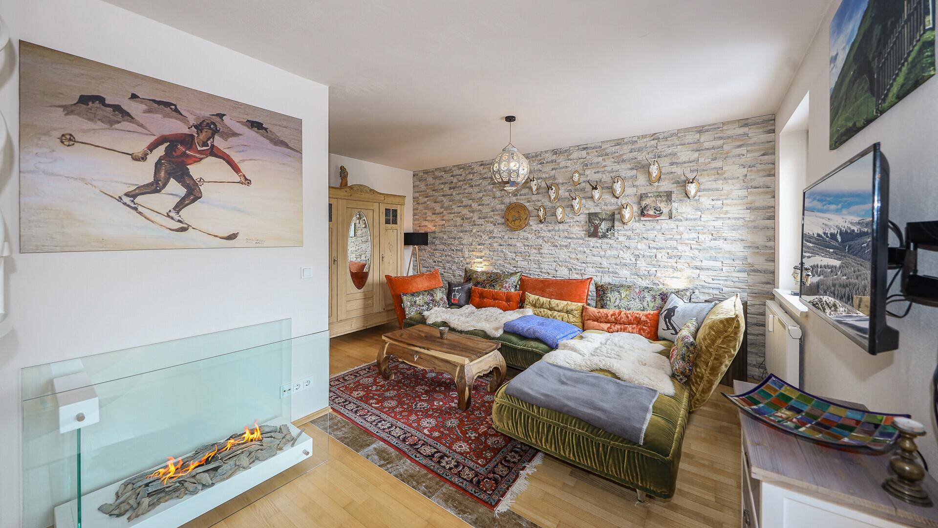Dachgeschosswohnung mit Turmzimmer und Panorama-Ausblick - Ansicht 5