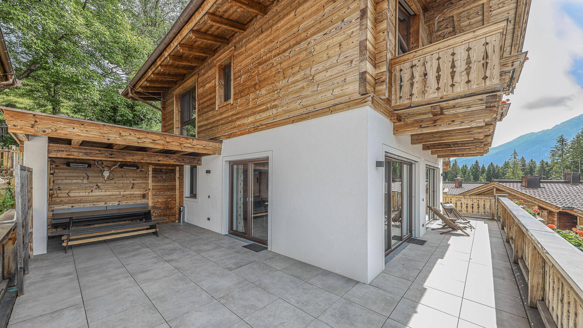 KITZIMMO-Exklusives Nationalpark Chalet in sonniger Ruhelage - Immobilien Neukirchen.