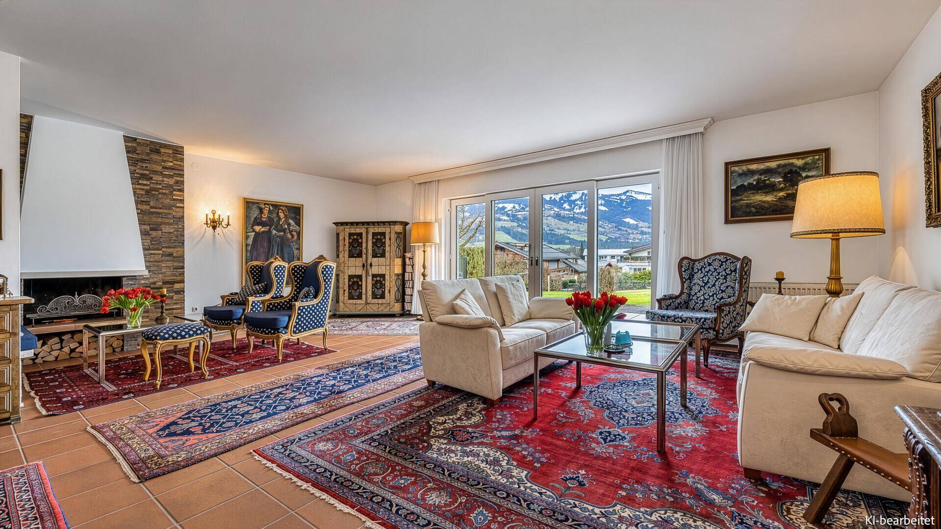 KITZIMMO-Domizil mit Potenzial in zentrumsnaher Ruhelage - Ski Out - Immobilien Kitzbühel.