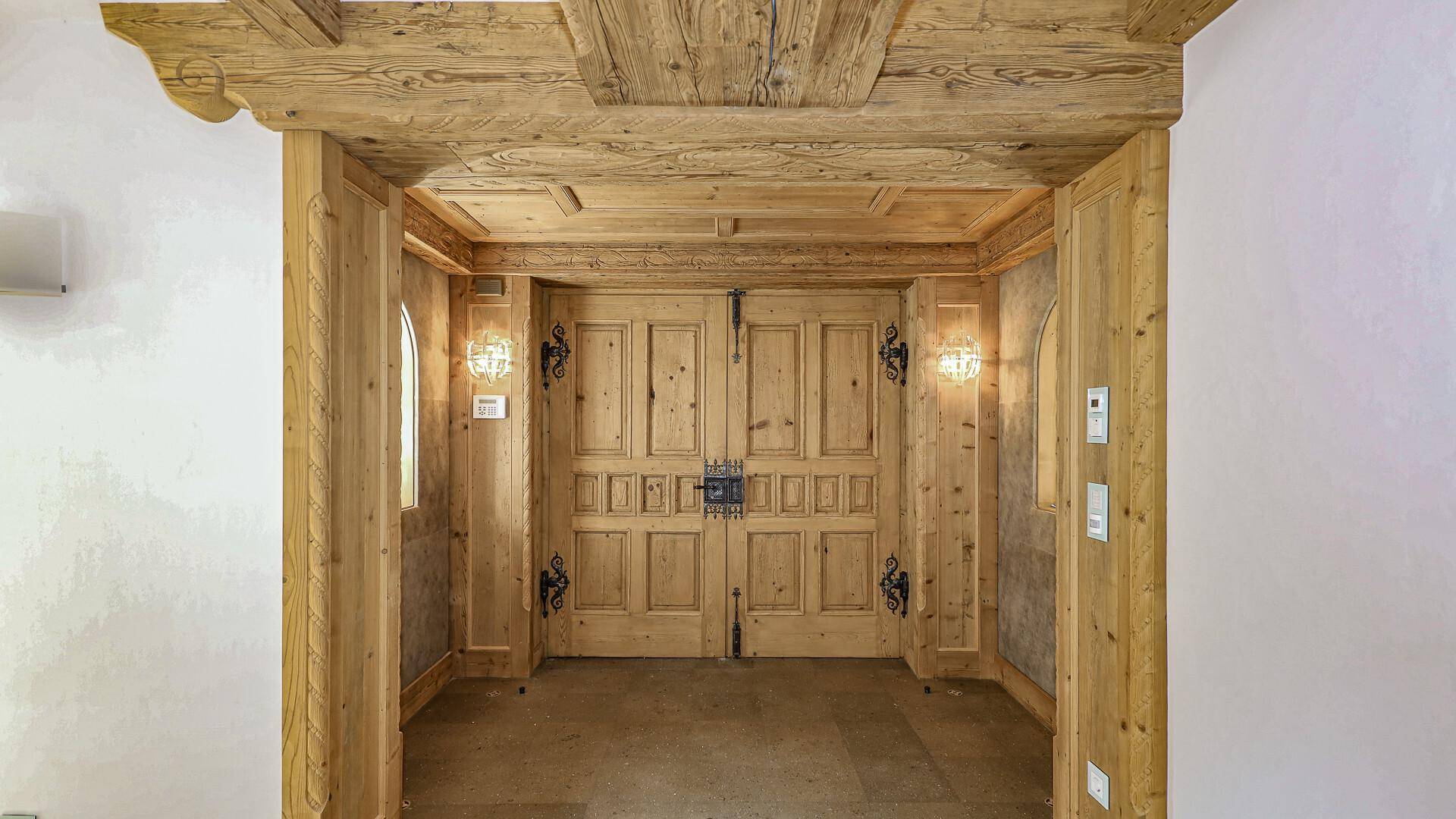 KITZIMMO-Exklusive Luxusvilla mit Freizeitwohnsitz auf der Bichlalm - Immobilien Kitzbühel.