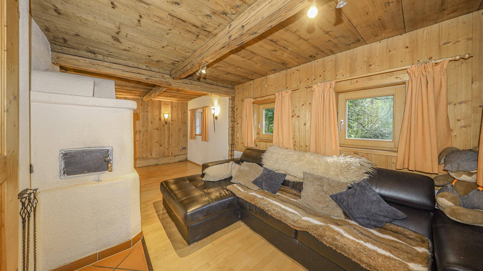 KITZIMMO-historischen Anwesen mit 3.800 m² Grund in Ruhelage - Immobilien Jochberg.