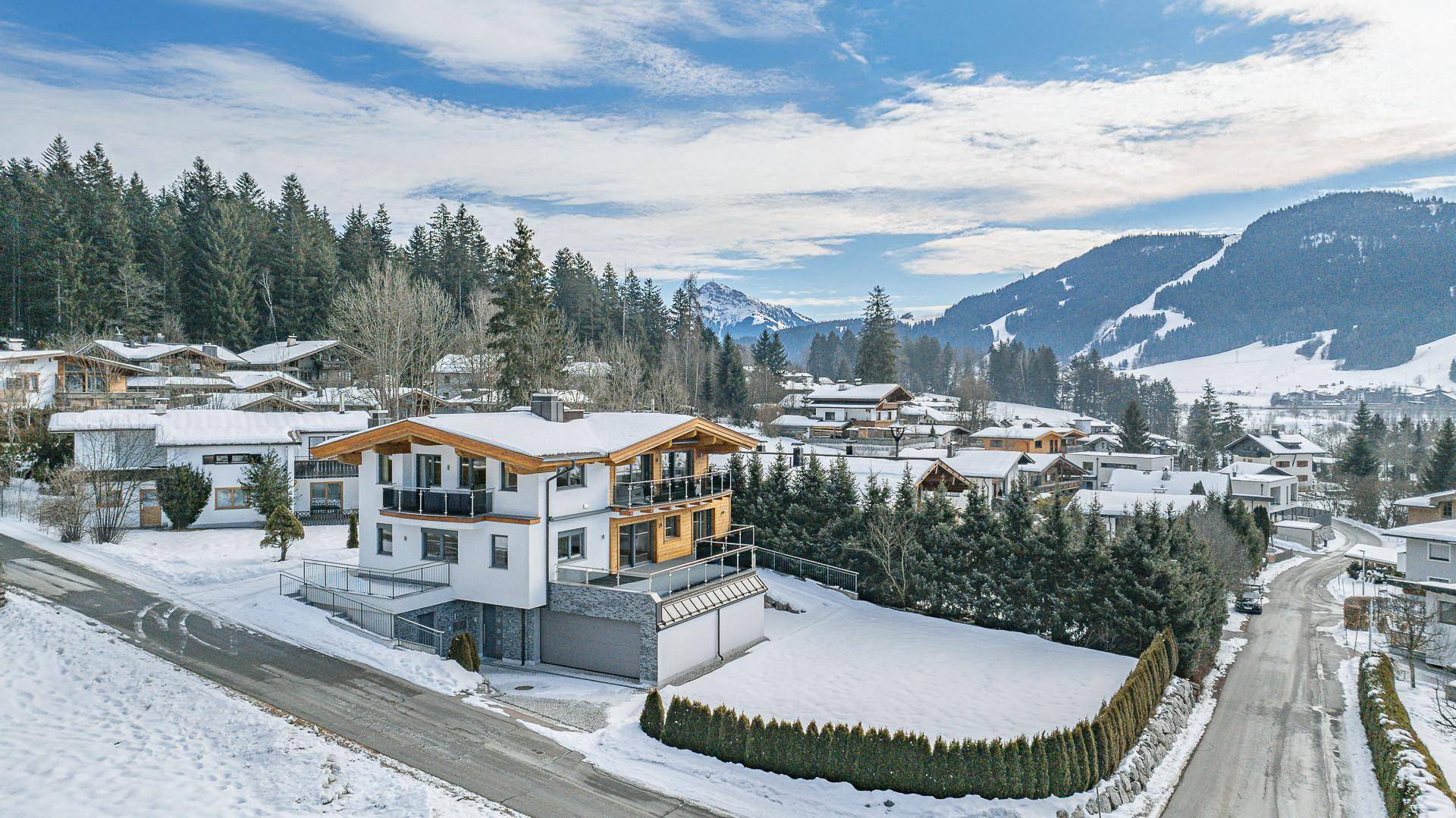 KITZIMMO-Neubauvilla in sonniger Top-Ruhelage kaufen - Immobilien Ellmau am Wilden Kaiser.