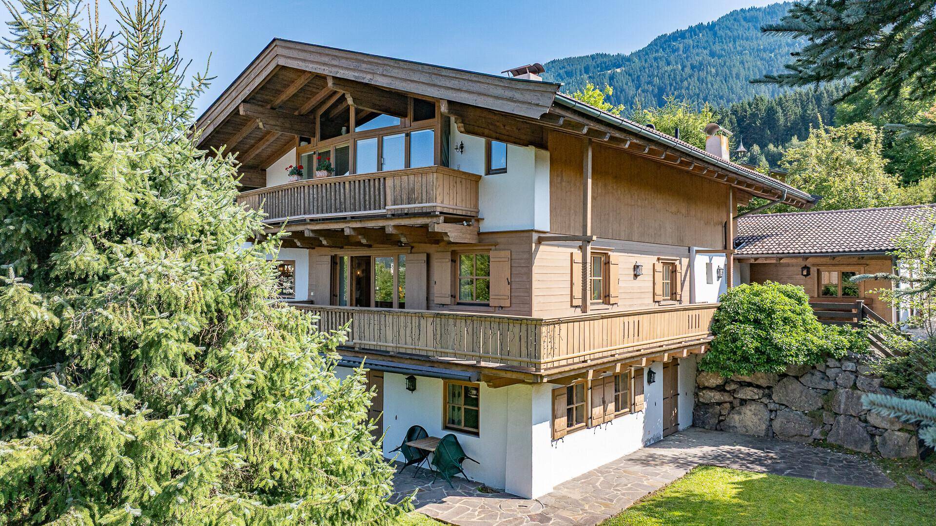 KITZIMMO-Freizeitwohnsitz in sonniger Toplage kaufen - Immobilien Kitzbühel.