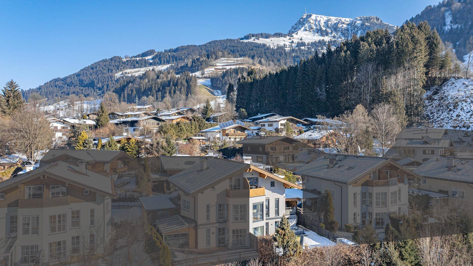 KITZIMMO-Exklusives Haus in sonniger Lage kaufen - Immobilien Kitzbühel.