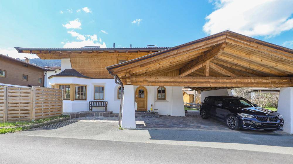 KITZIMMO-Einfamilienhaus in Toplage in Reith bei Kitzbühel.