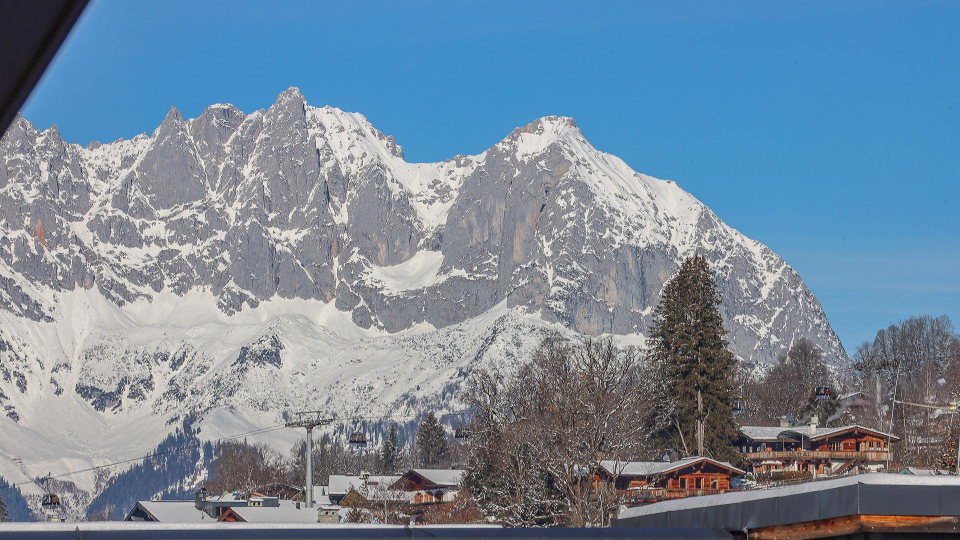 KITZIMMO-Exklusiver Freizeitwohnsitz am Sonnberg mit Panoramablick kaufen - Immobilien Kitzbühel.