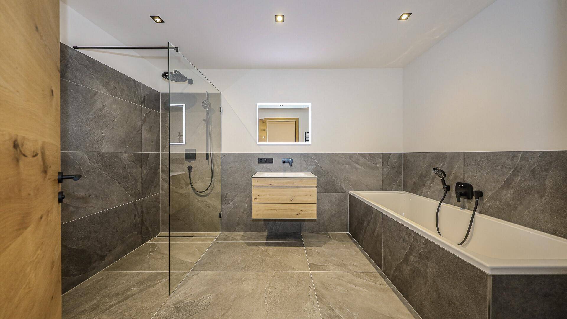 KITZIMMO-Hochwertiges Penthouse in Toplage kaufen - Immobilien St. Johann kaufen.-16
