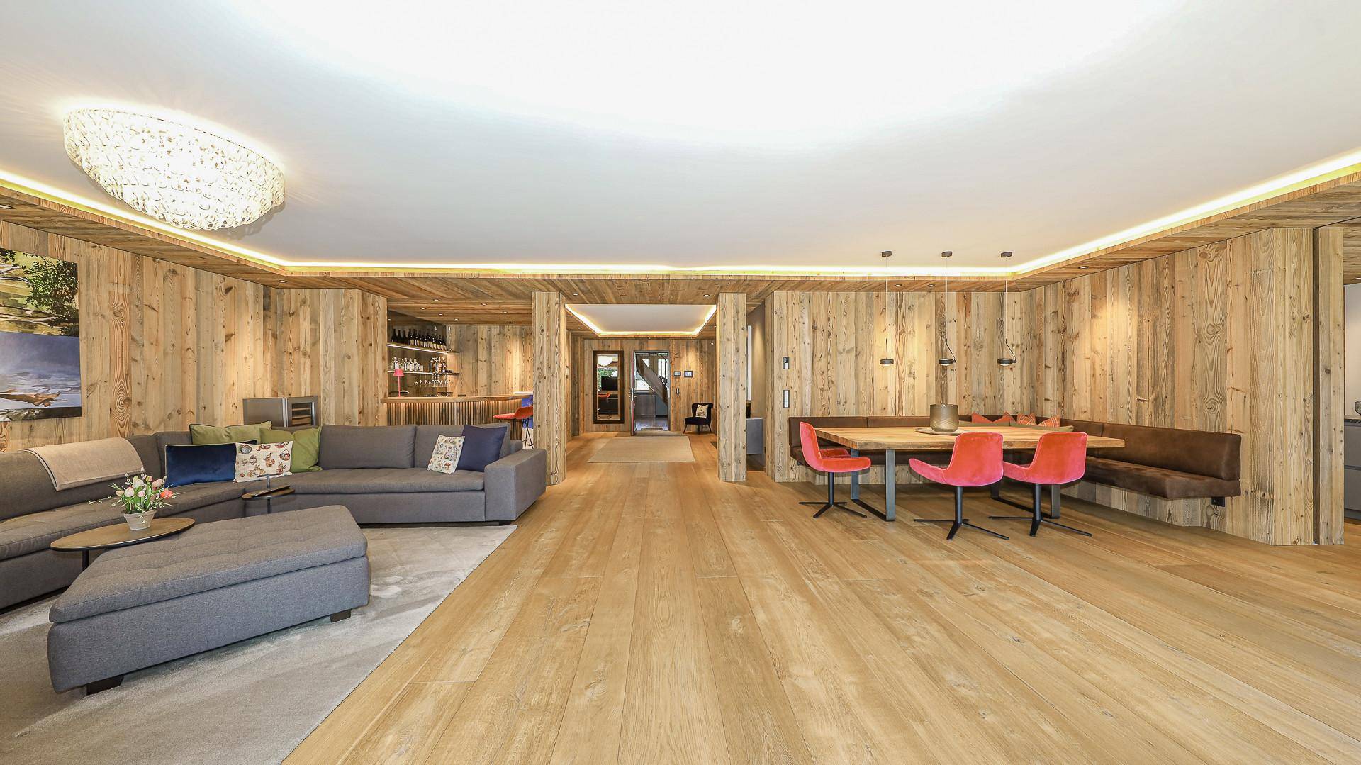 KITZIMMO-Luxuswohnung mit Pool in zentraler Toplage - Immobilien Kitzbühel.