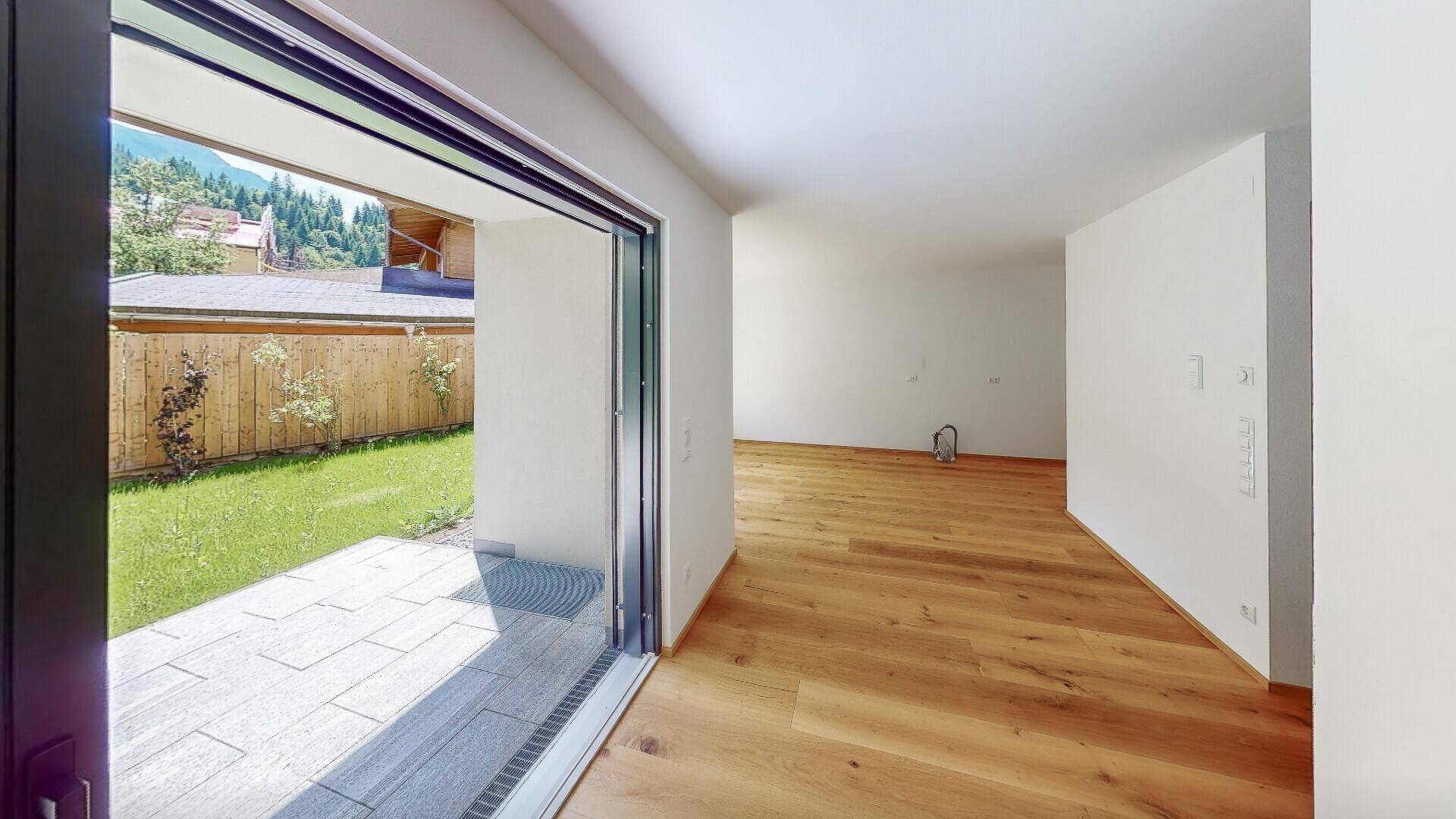 Neubau Gartenwohnung - Top 2 - Więcej