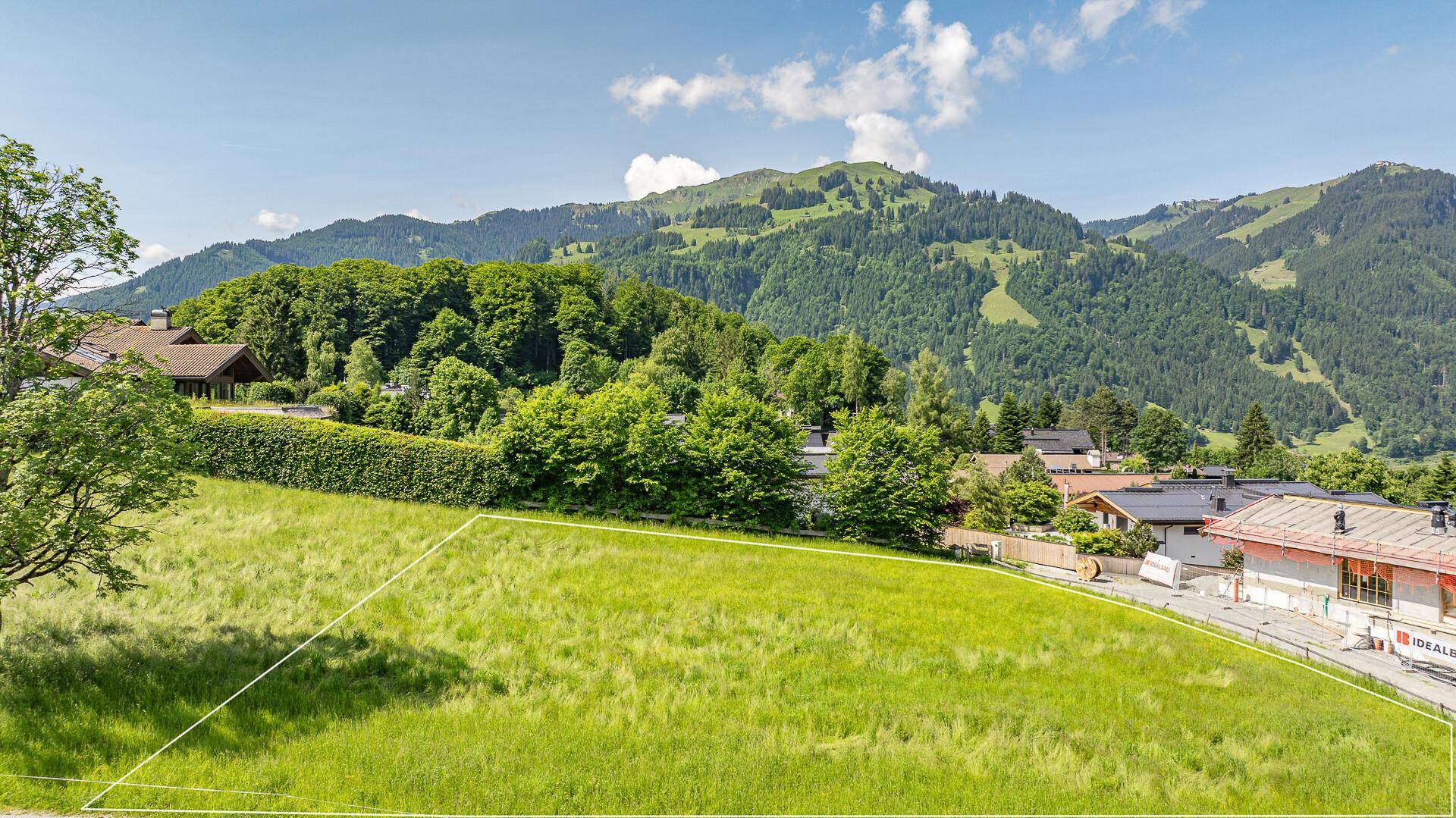 KITZIMMO-Luxusvilla in bester Lage auf der Bichlalm kaufen - Immobilien Kitzbühel.
