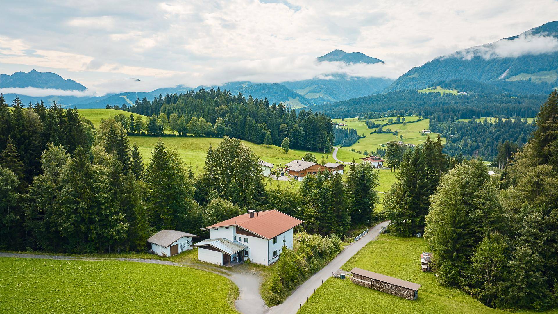 KITZIMMO-Luxusvilla mit Freizeitwohnsitz in Toplage kaufen - Immobilien Fieberbrunn.