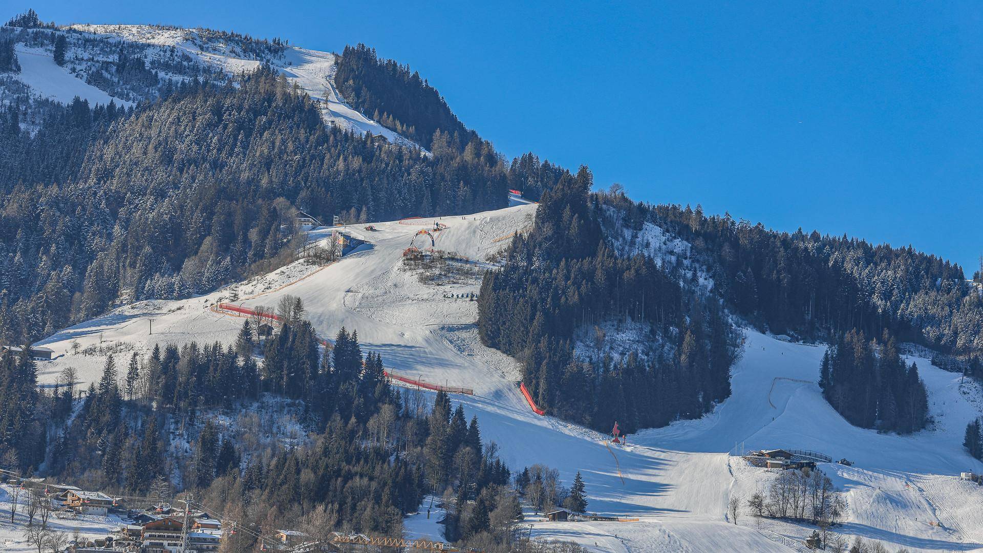 KITZIMMO-Luxus-Penthouse-Maisonette in Toplage am Sonnberg kaufen - Immobilien Kitzbühel.