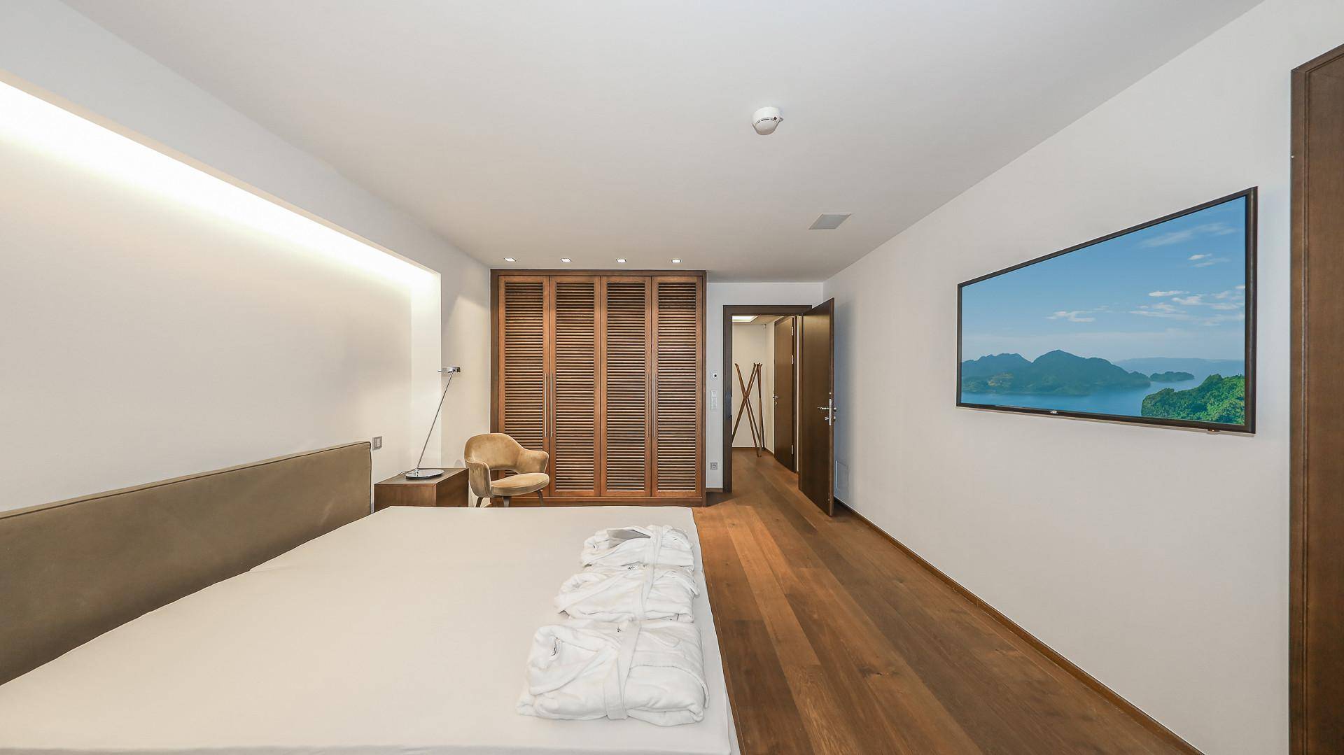 KITZIMMO-Luxus-Suite mit Zugang in ein 5-Sterne-Hotel - Immobilien Kitzbühel.