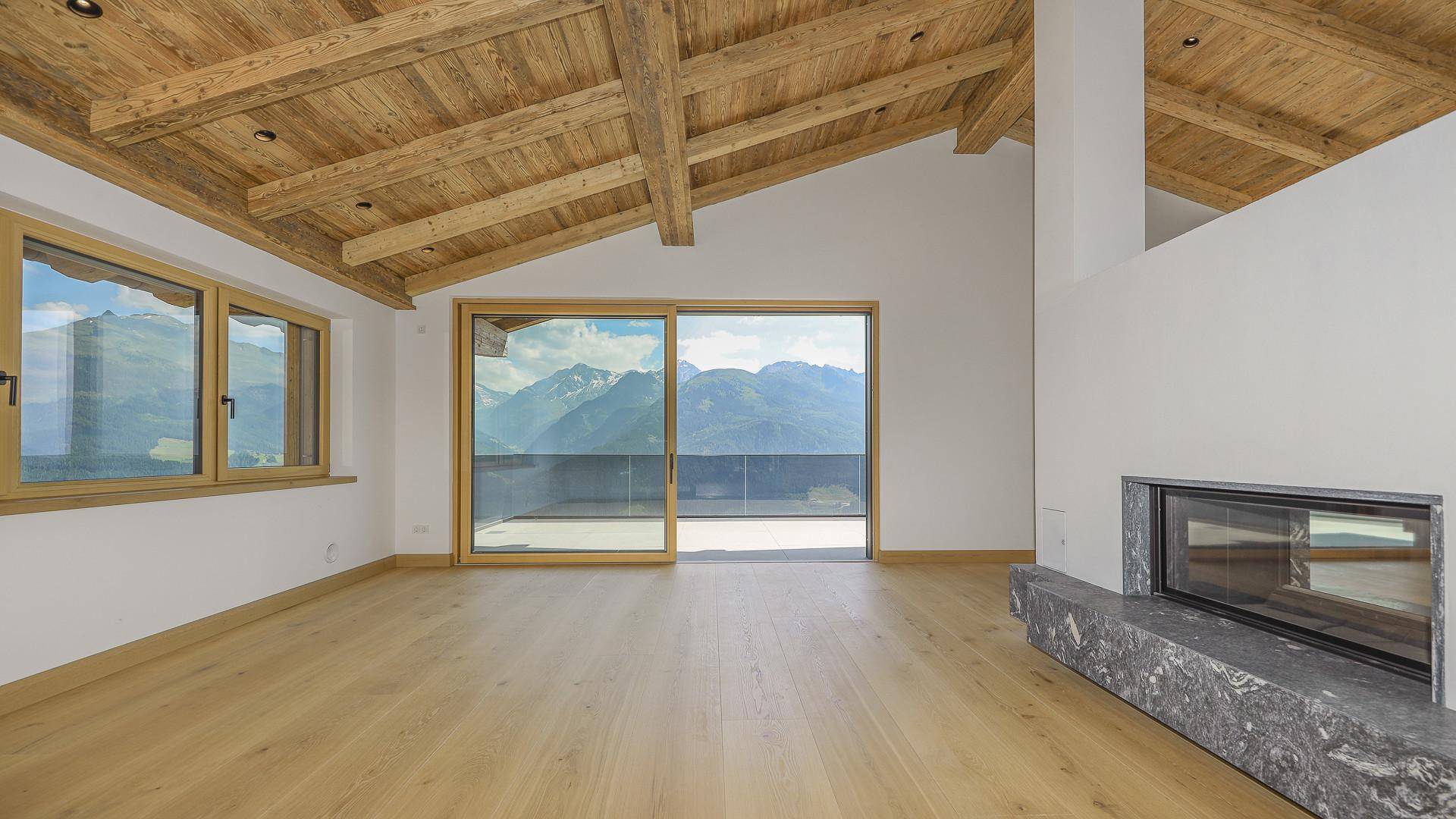 KITZIMMO-Luxusvilla mit Freizeitwohnsitz kaufen - Immobilien Kitzbühel.