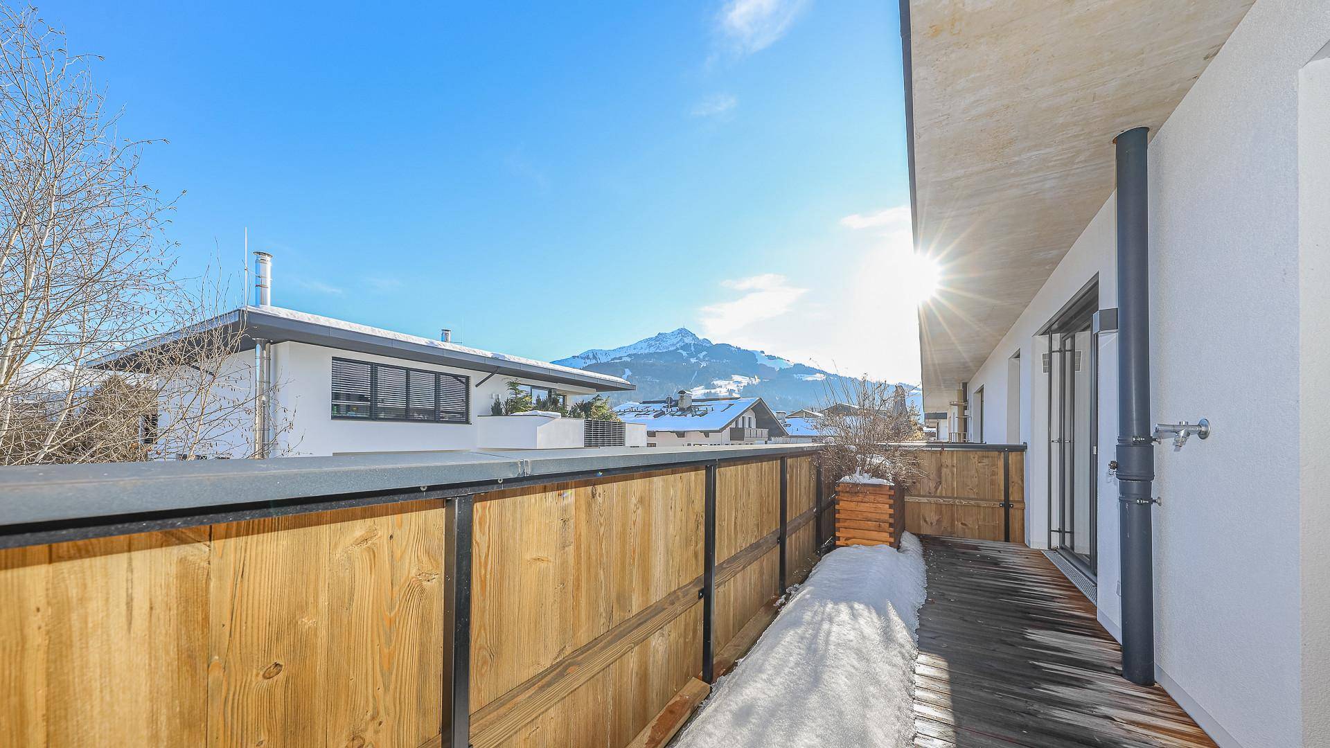 KITZIMMO-Hochwertiges Penthouse in Toplage kaufen - Immobilien St. Johann.