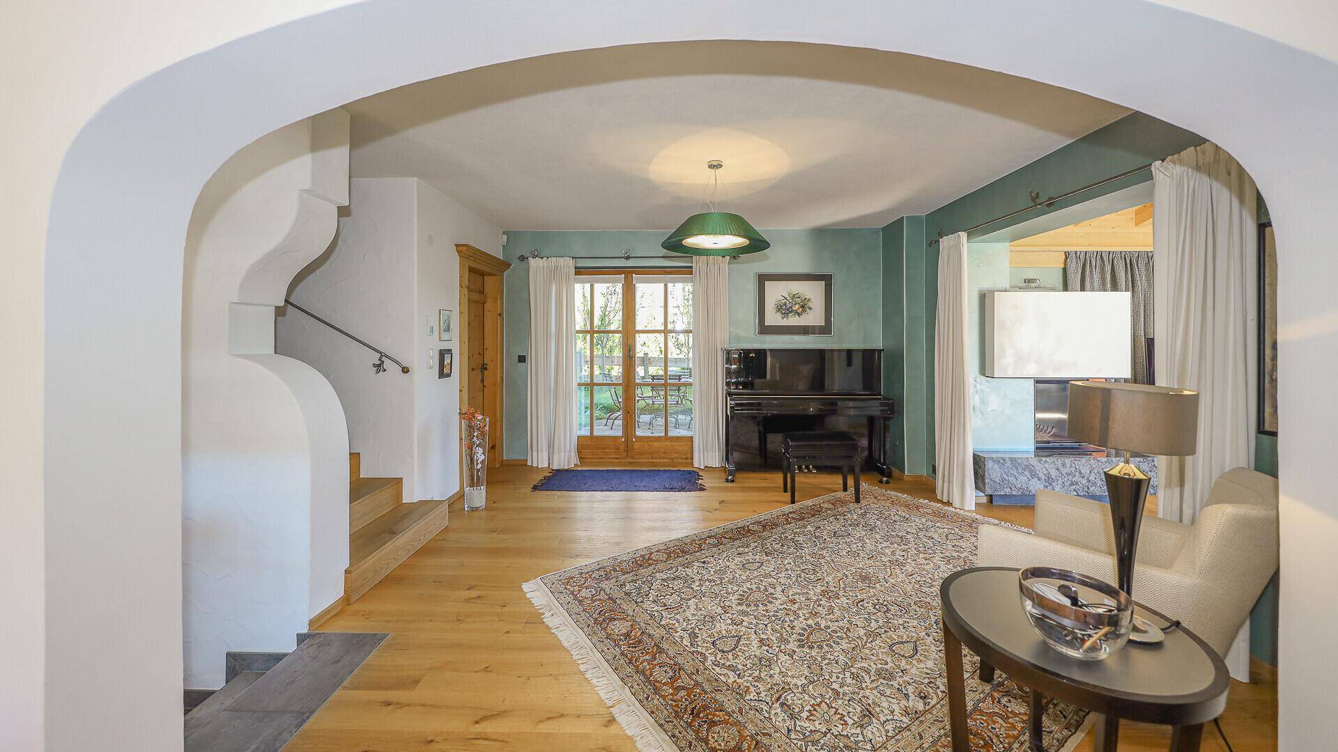 KITZIMMO-Exklusives Landhaus in traumhafter & unverbaubarer Aussichtslage - Immobilien Kitzbühel.