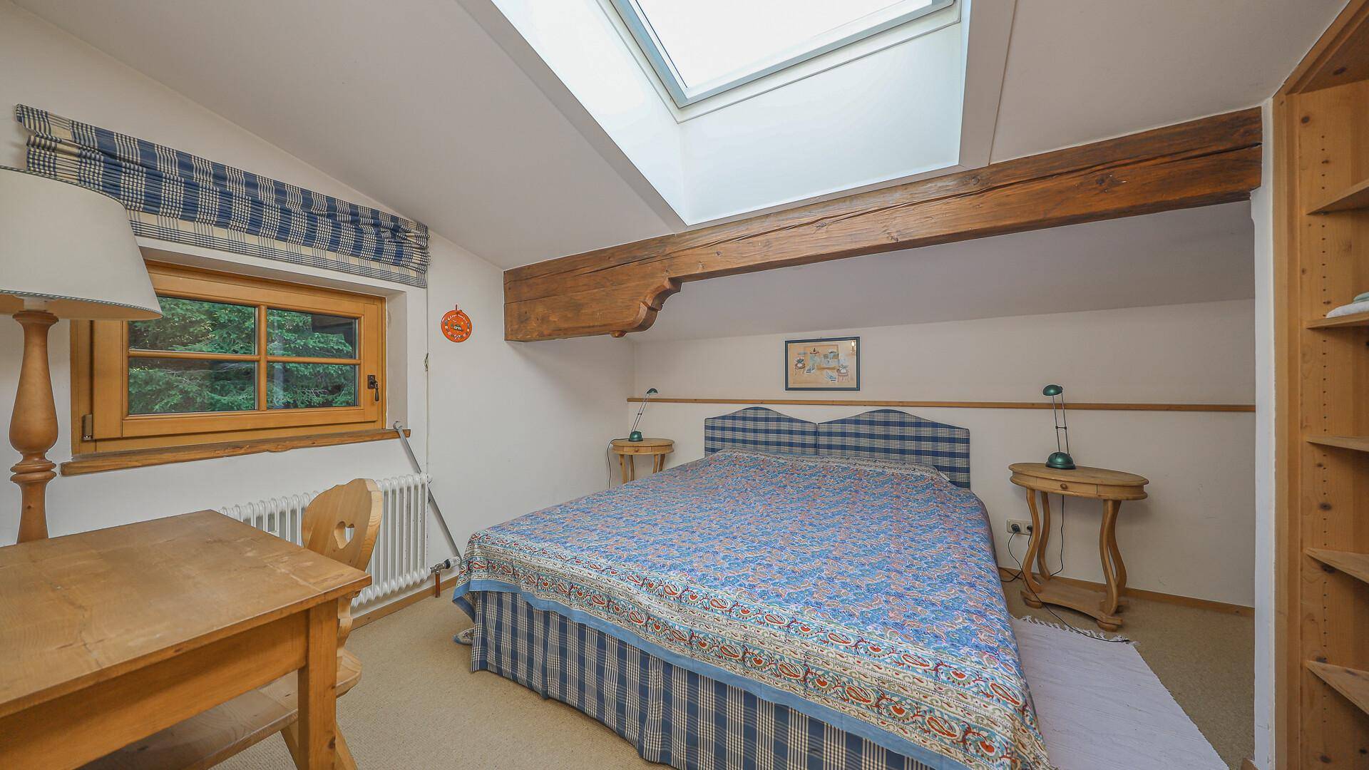 KITZIMMO-Gemütliche Dachgeschosswohnung in Toplage mieten - Immobilien Reith.