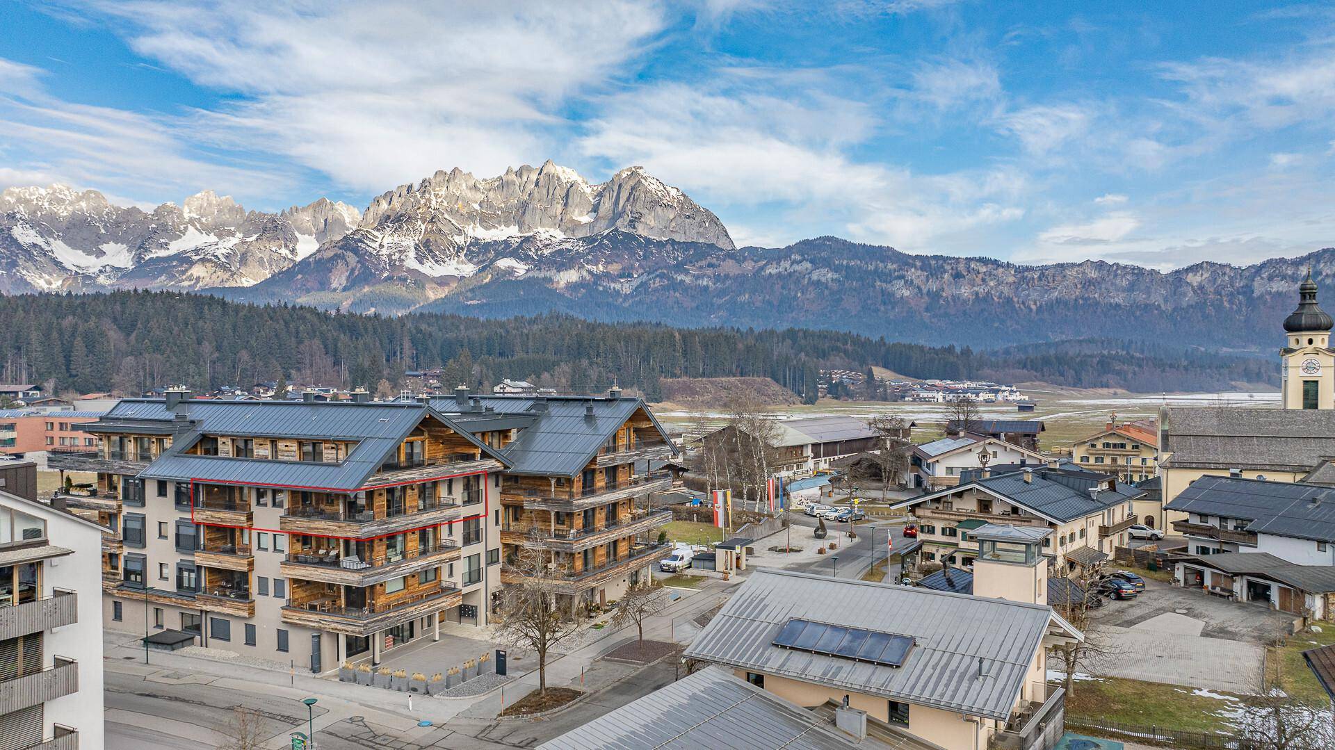 KITZIMMO-Luxuswohnung mit Bergblick in Toplage kaufen - Immobilien Oberndorf.