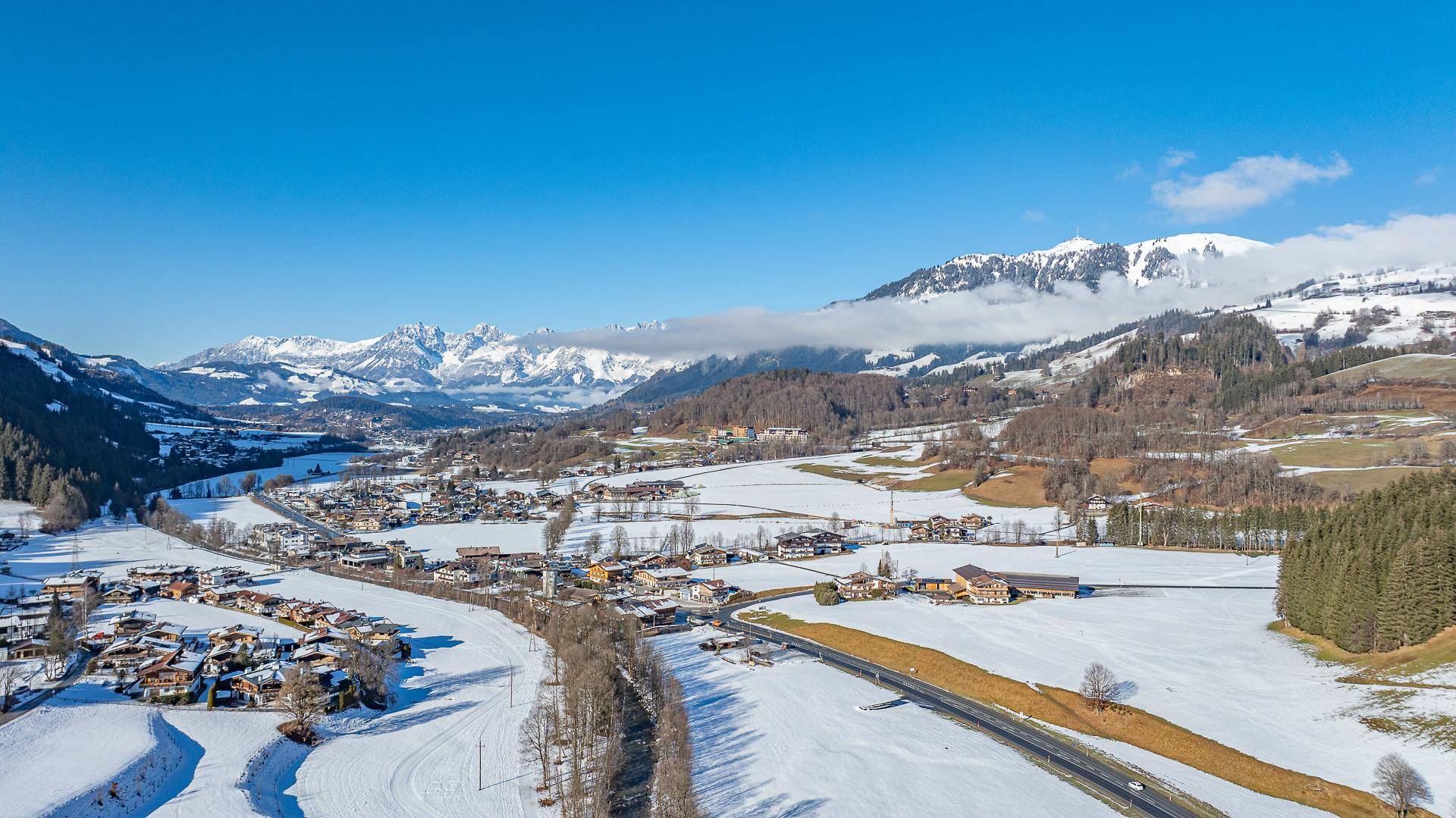 KITZIMMO-Gewerbegrundstück in Toplage kaufen - Immobilien Aurach bei Kitzbühel.