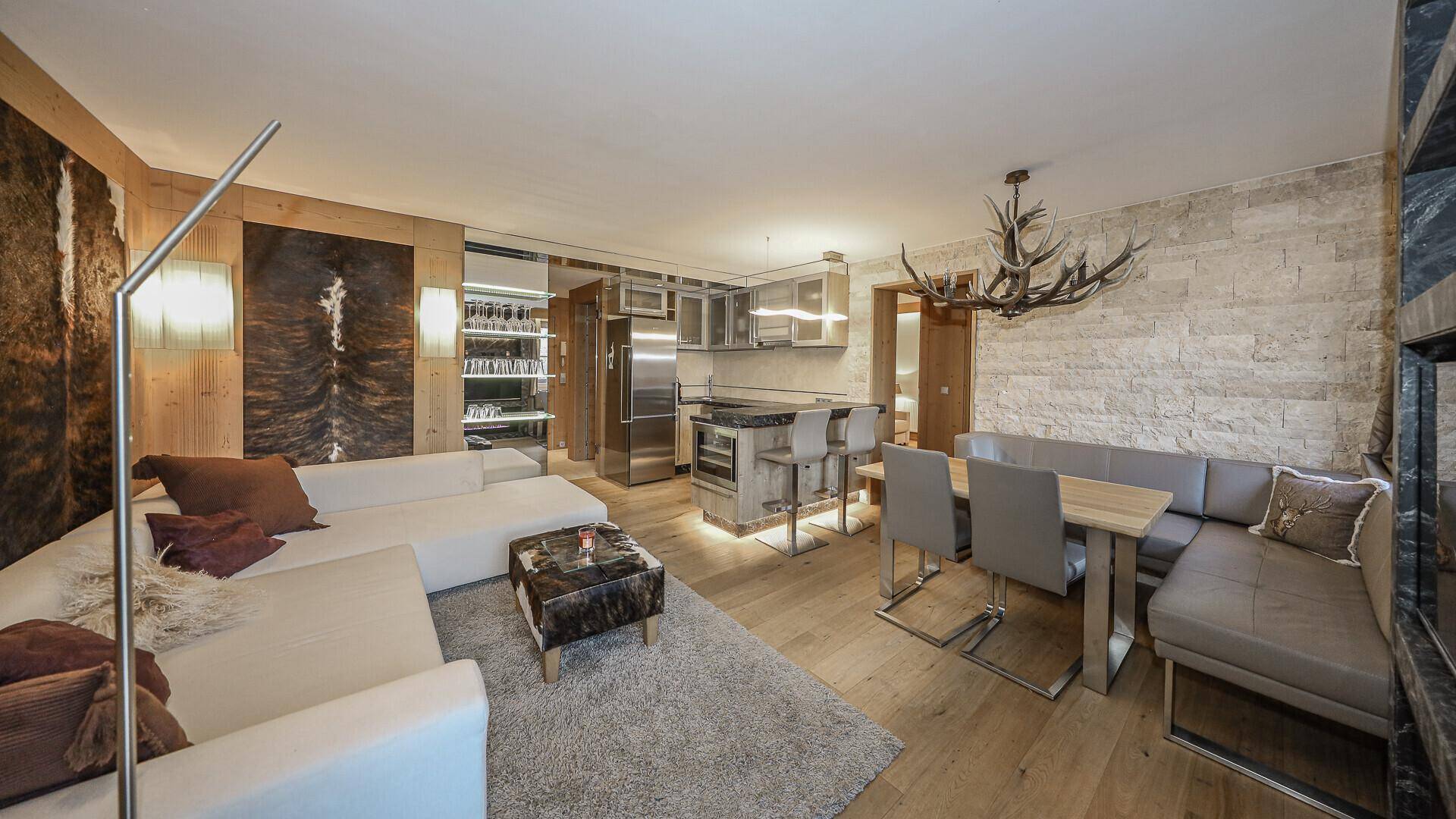 perfekt geschnittene Wohnung in zentraler Lage - Ansicht 2