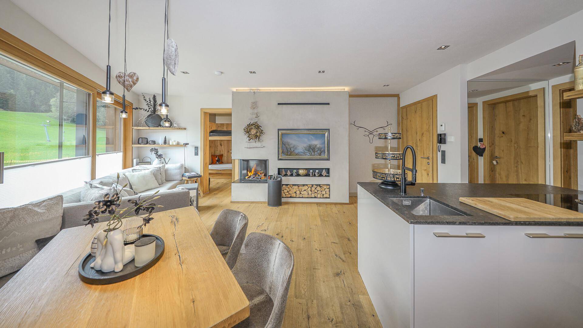 KITZIMMO-Exklusives Ski in / Ski out Apartment in zentraler Lage - Immobilien Kirchberg.