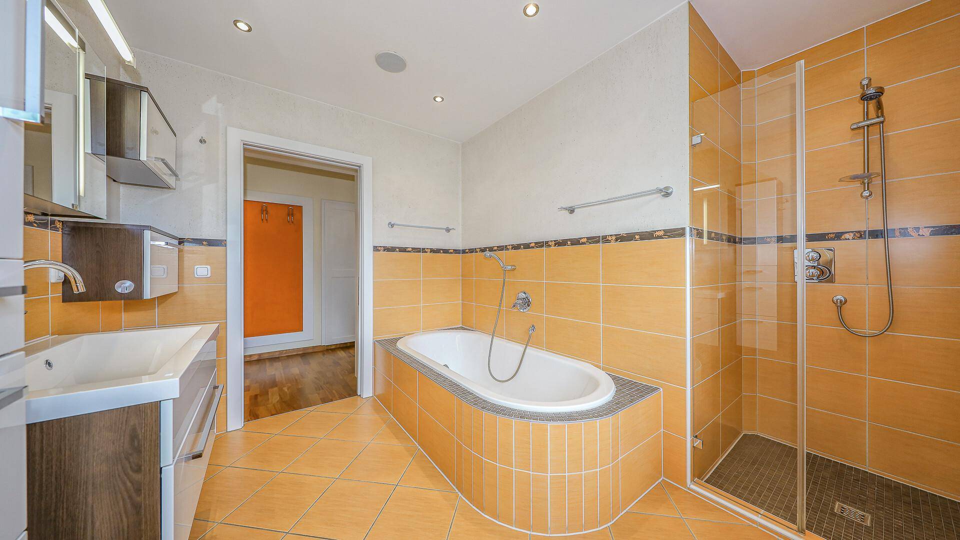 KITZIMMO-Hochwertige Wohnung in zentraler Ruhelage kaufen - Immobilien Kitzbühel.