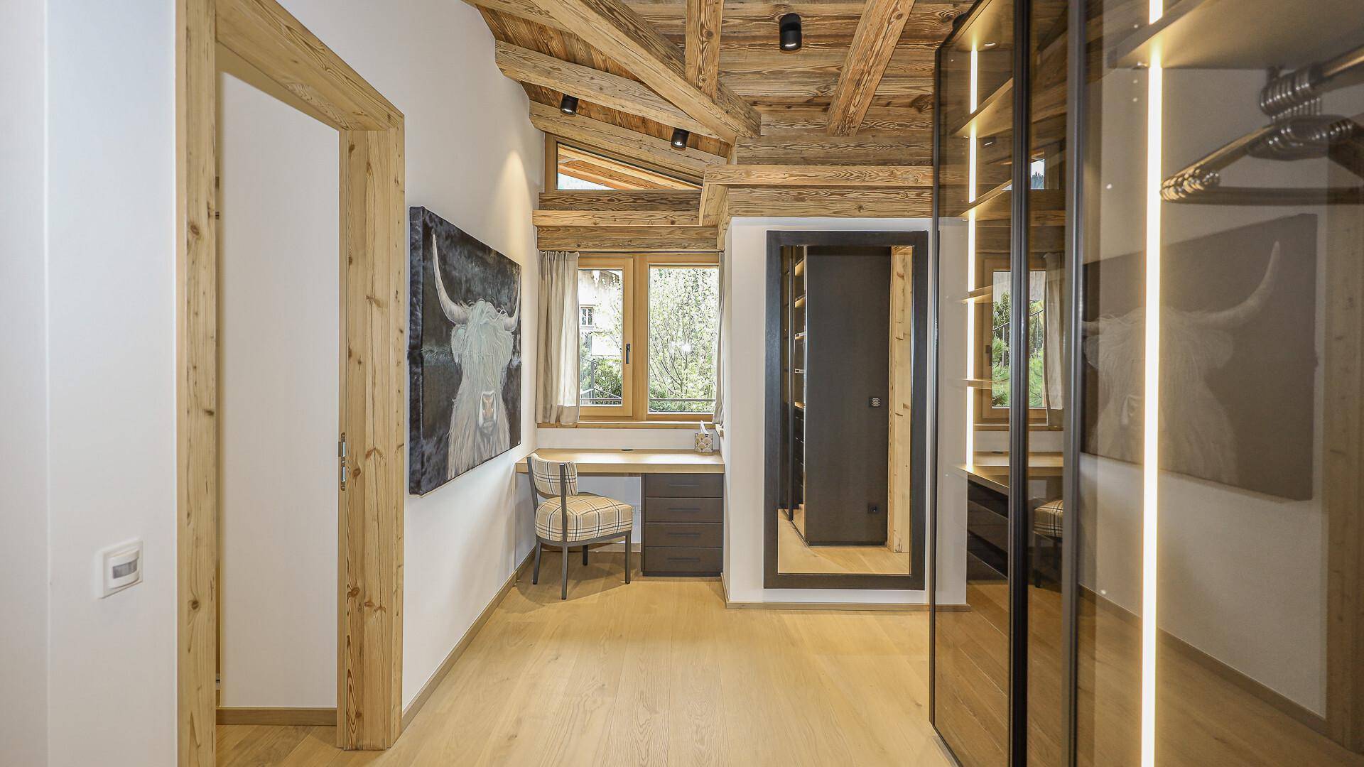 KITZIMMO-Luxusvilla in prominenter Toplage kaufen - Immobilien Aurach bei Kitzbühel.