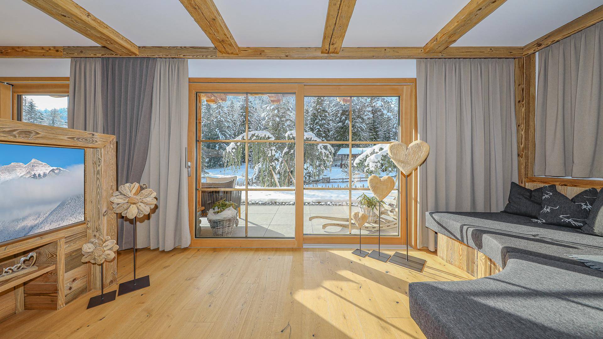 KITZIMMO-zwei Luxuschalets mit Panoramablick in Top-Ruhelage kaufen - Immobilien Steinberg Tirol.