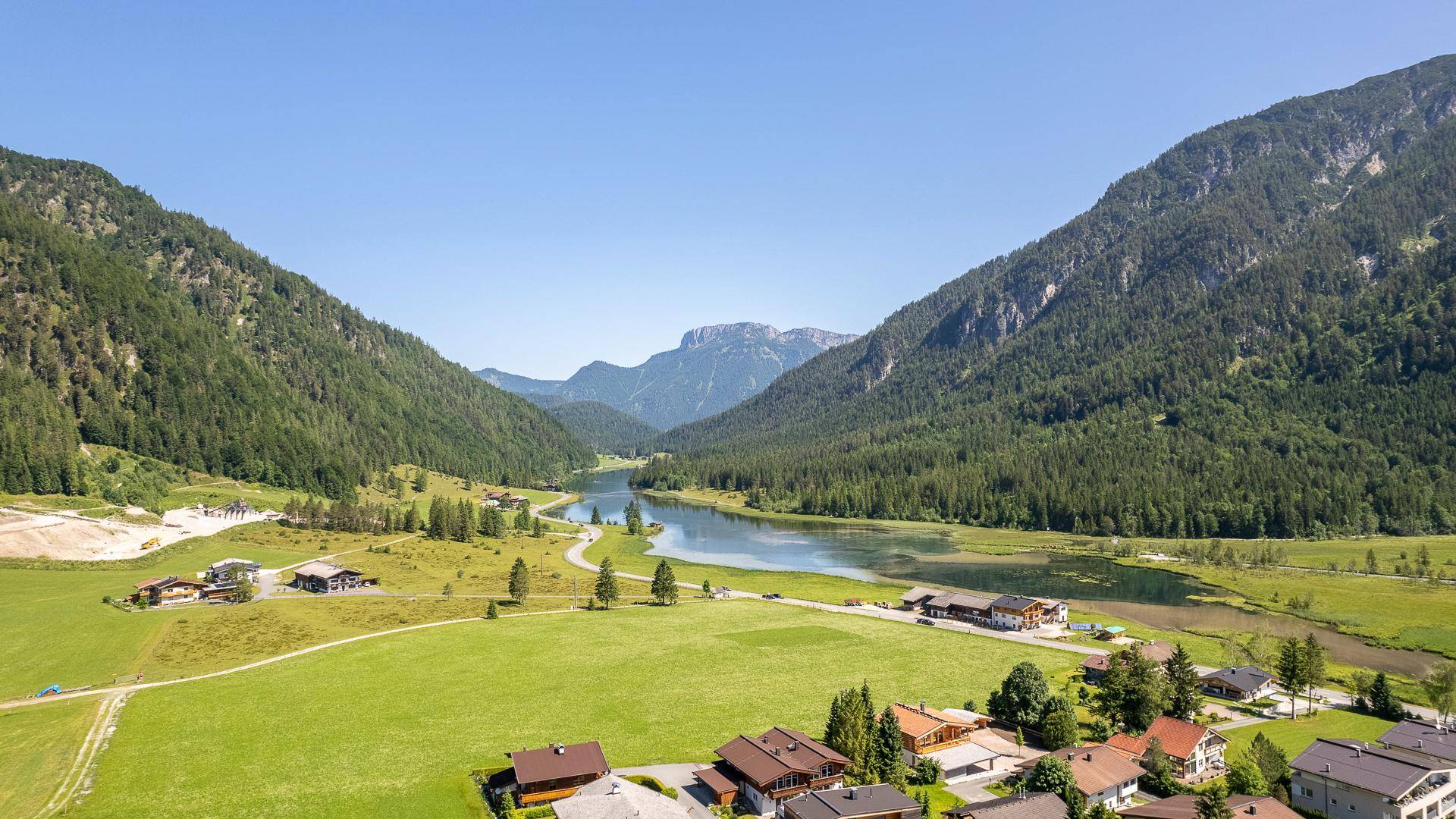 KITZIMMO-hochwertiges Haus mit großem Grundstück - Immobilien St. Ulrich am Pillersee kaufen.