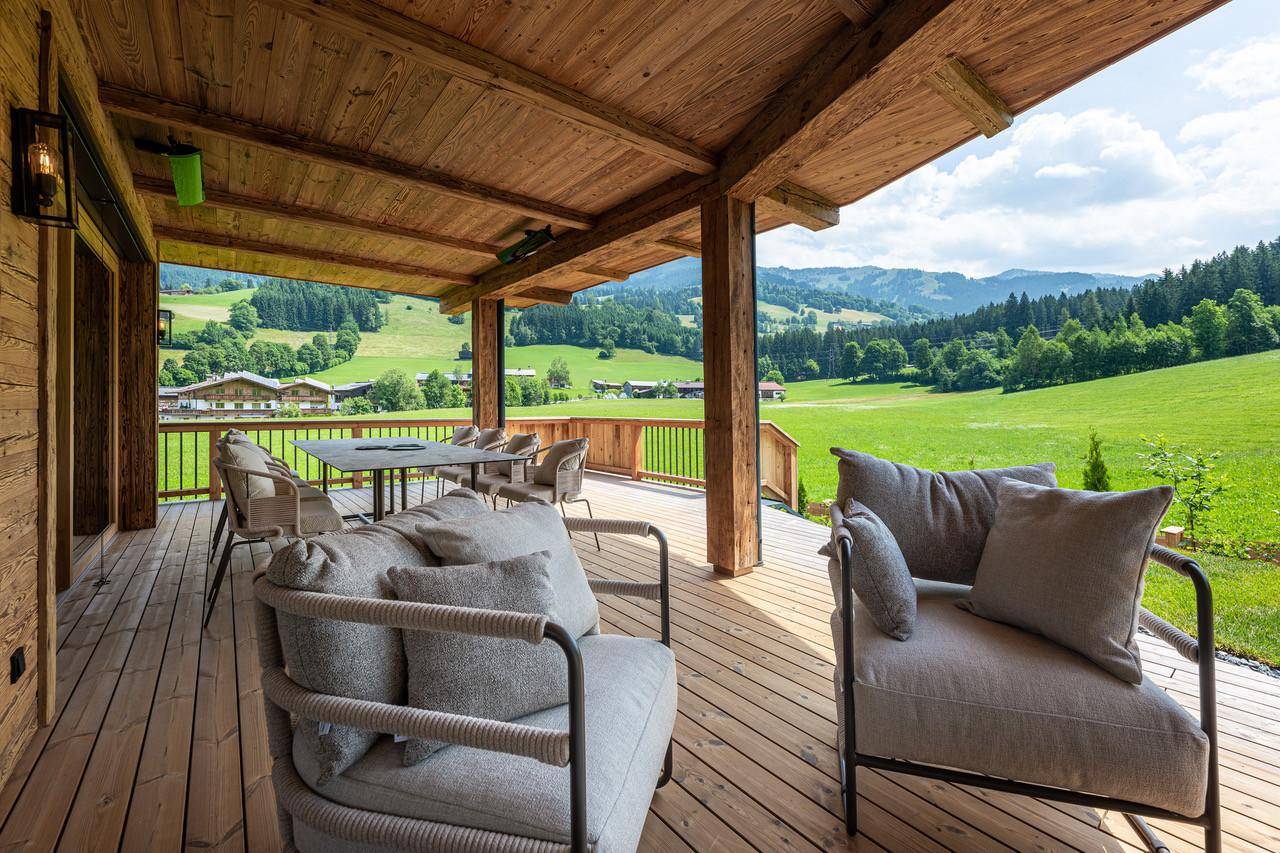 KITZIMMO-Luxuswohnung in Toplage auf der Bichlalm kaufen - Immobilien Kitzbühel.