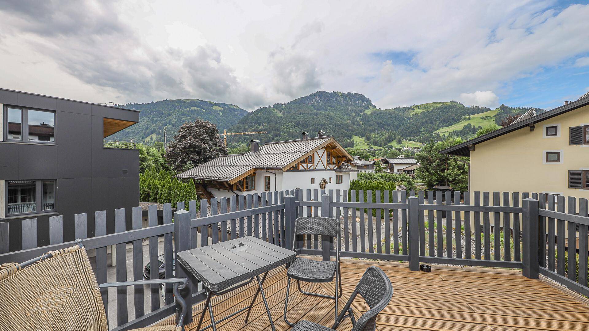 KITZIMMO-exklusives Apartment mit touristischer Widmung kaufen - Immobilien Kitzbühel.