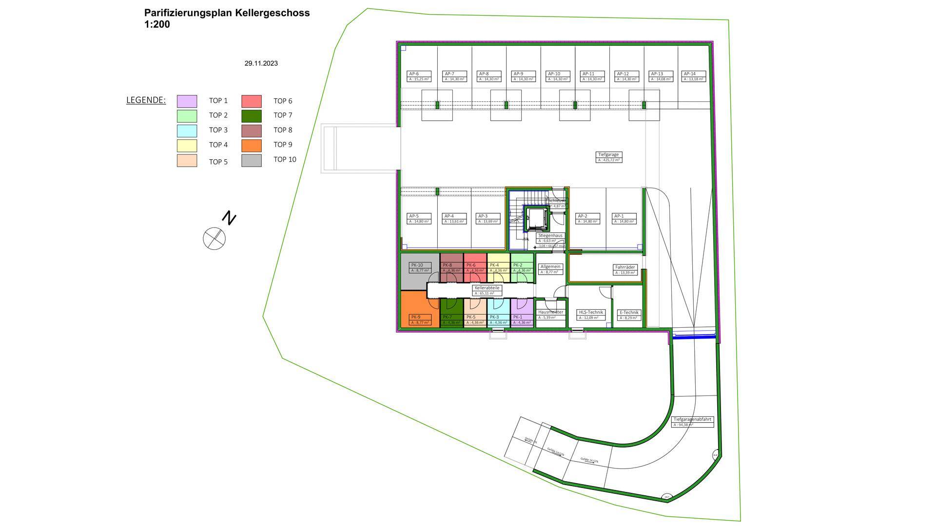 Grundrissplan des Kellergeschosses mit Abstellräumen und Tiefgaragenstellplätzen für mehrere Einheiten.