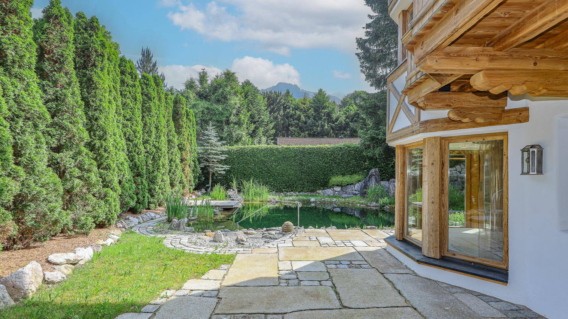 KITZIMMO-Exklusive Luxusvilla mit Freizeitwohnsitz auf der Bichlalm - Immobilien Kitzbühel.