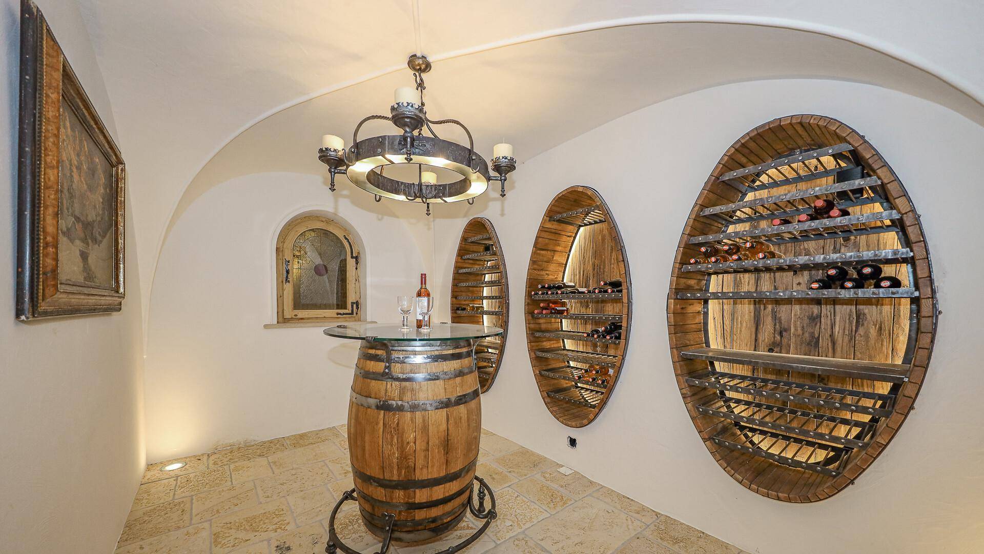 KITZIMMO-Exklusive Luxusvilla mit Freizeitwohnsitz auf der Bichlalm - Immobilien Kitzbühel.