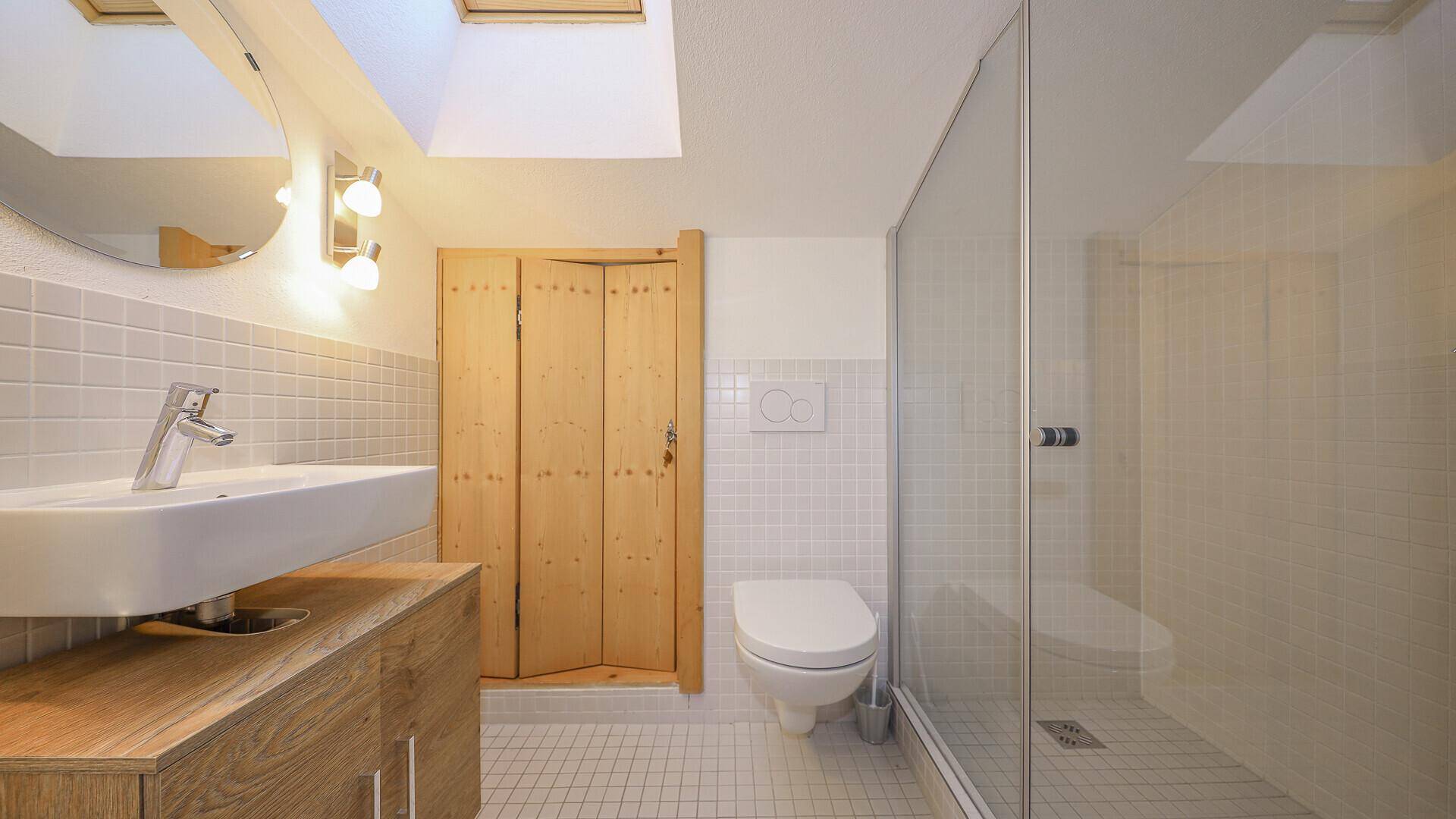 KITZIMMO-Exklusives Bauernhaus mit Freizeitwohnsitz kaufen - Immobilien Jochberg.