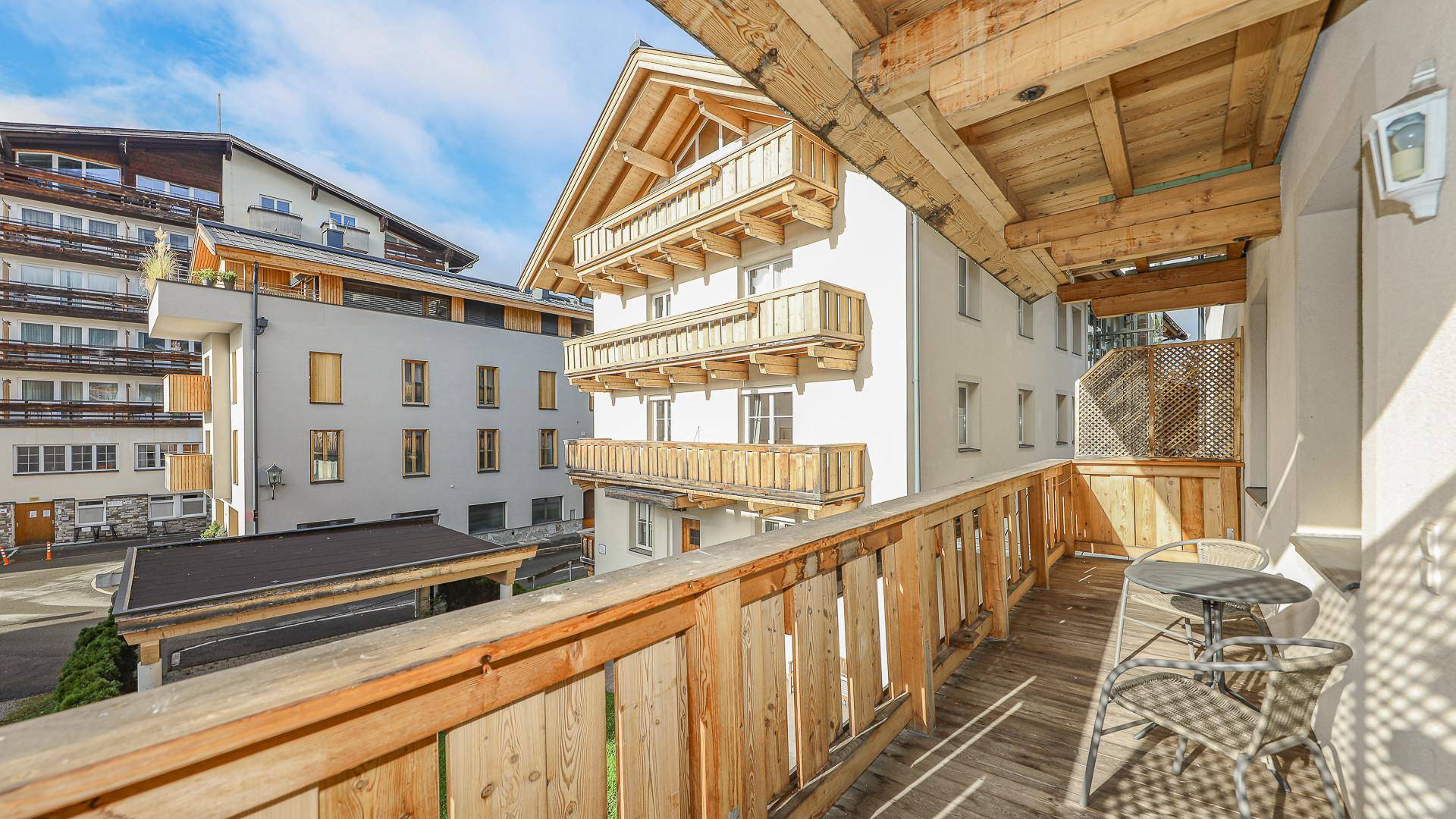 KITZIMMO-exklusive Stadtwohnung in Ruhelage kaufen - Immobilien Kitzbühel.