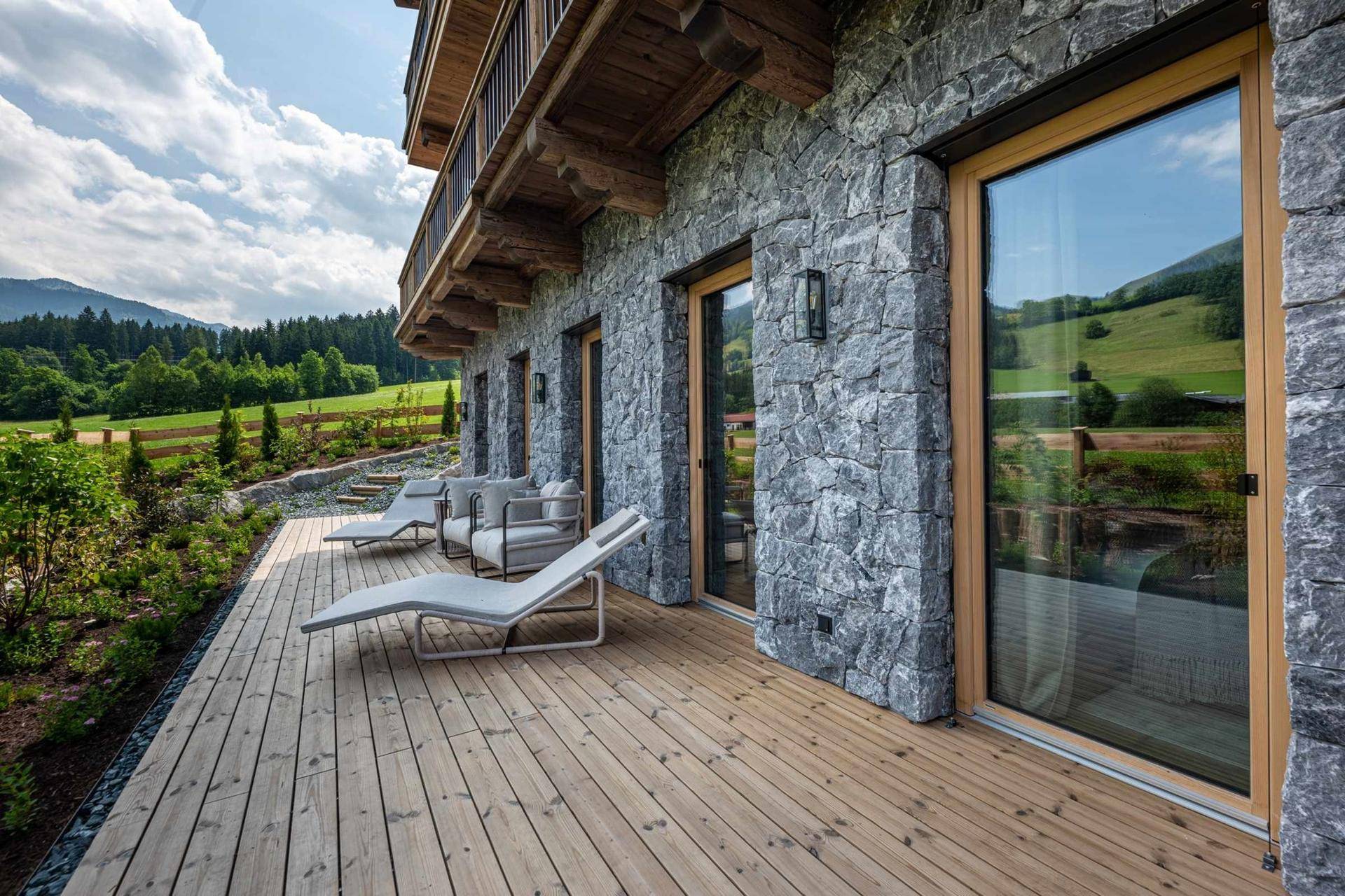 KITZIMMO-Luxuswohnung in Toplage auf der Bichlalm kaufen - Immobilien Kitzbühel.