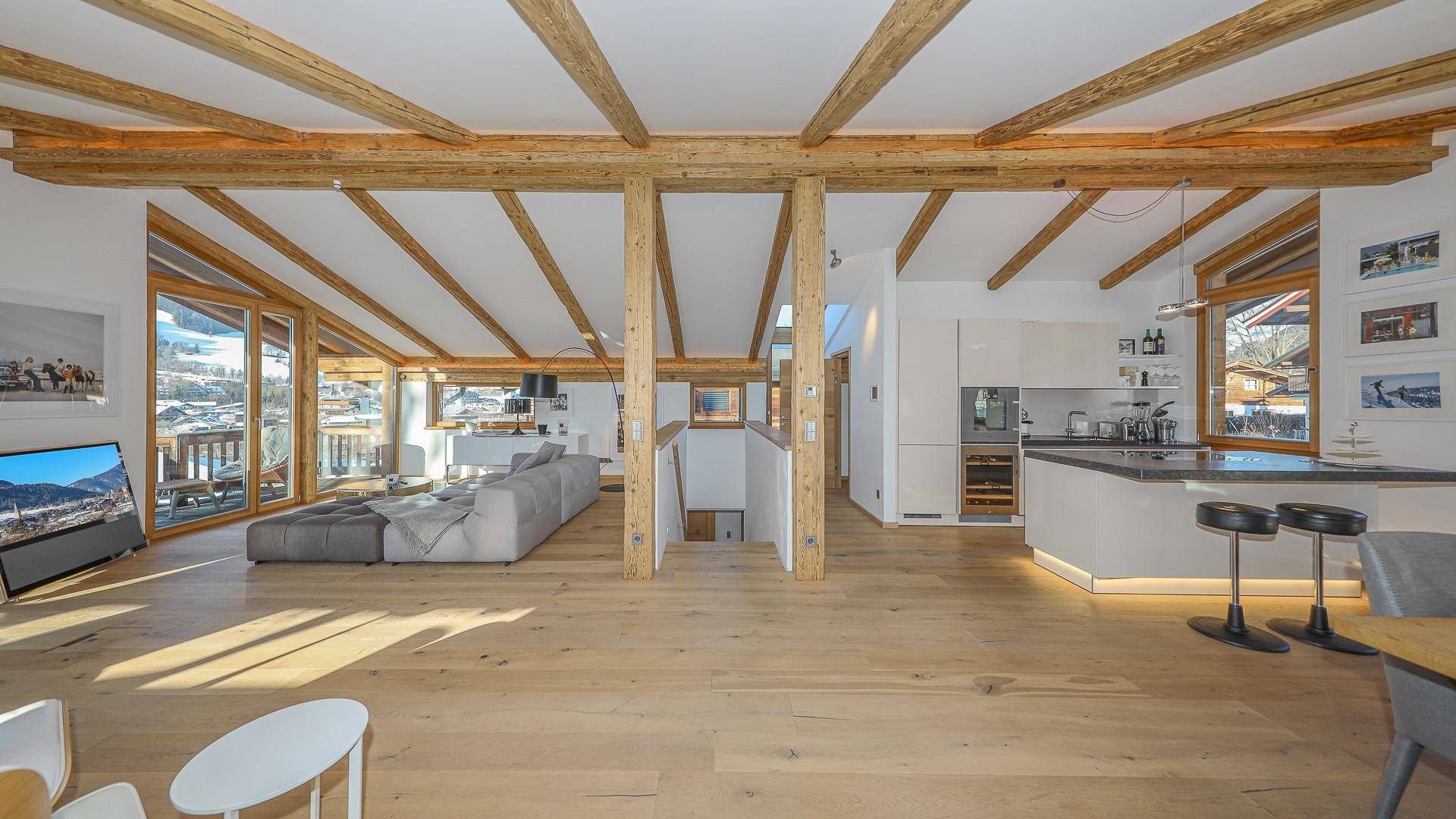 KITZIMMO-Luxus-Penthouse-Maisonette in Toplage am Sonnberg kaufen - Immobilien Kitzbühel.