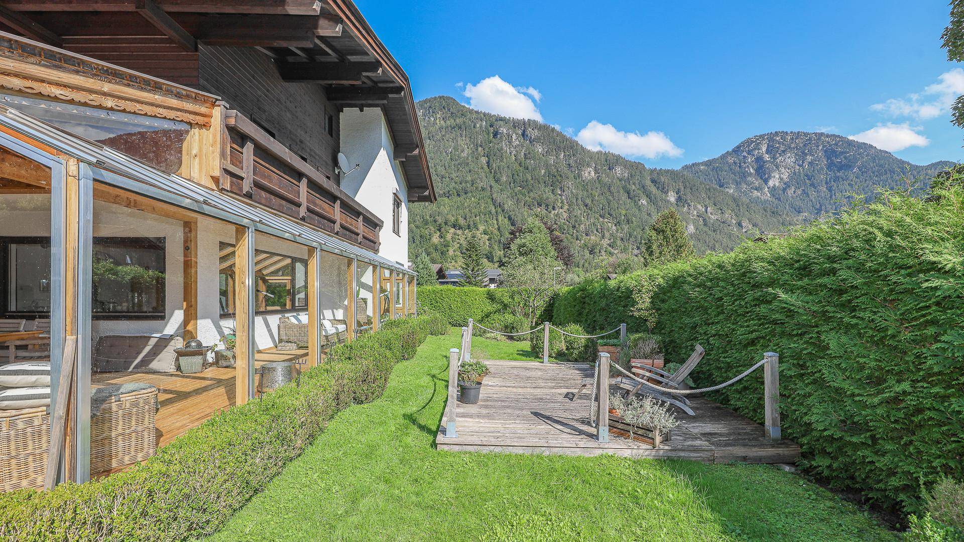 KITZIMMO-Mehrfamilienhaus in sehr guter Lage in St. Martin bei Lofer kaufen.