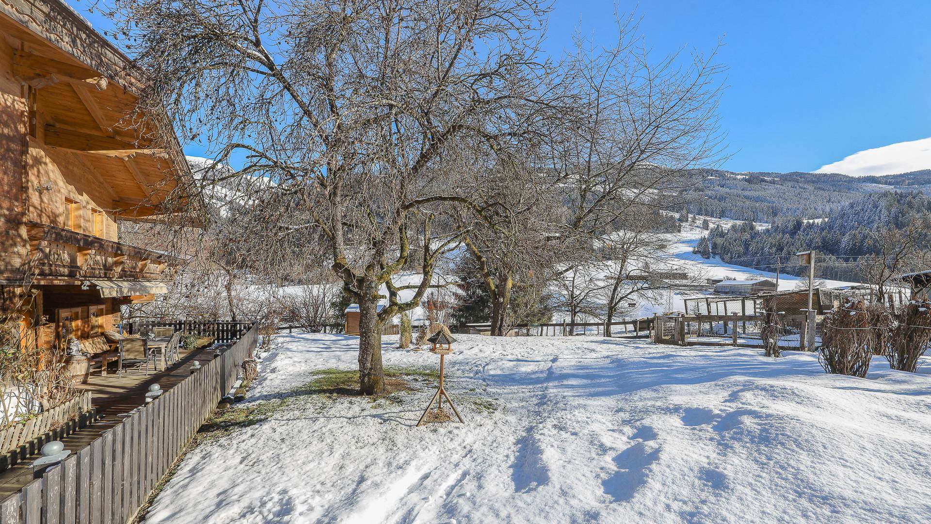 KITZIMMO-historischen Anwesen mit 3.800 m² Grund in Ruhelage - Immobilien Jochberg.