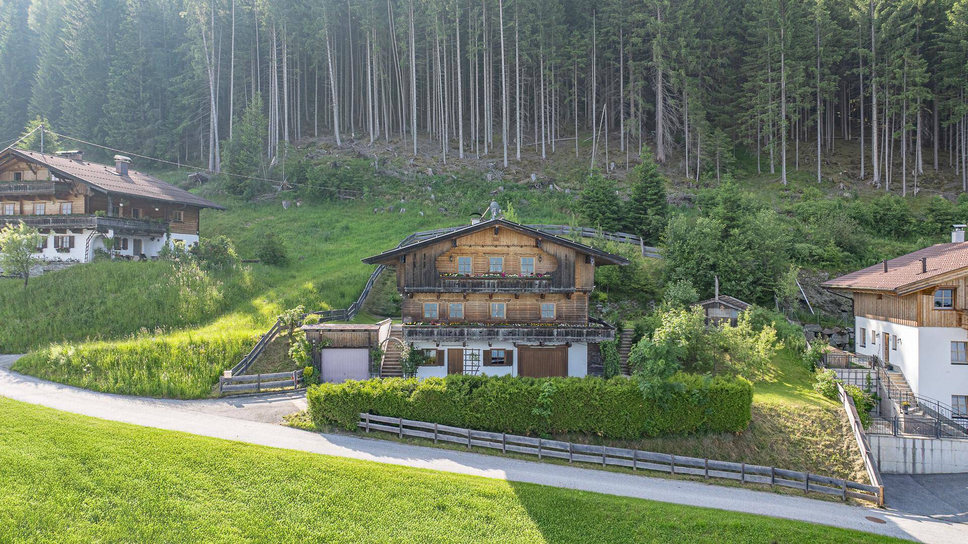 KITZIMMO-Einfamilienhaus in Toplage kaufen - Immobilien Wattens Innsbruck.